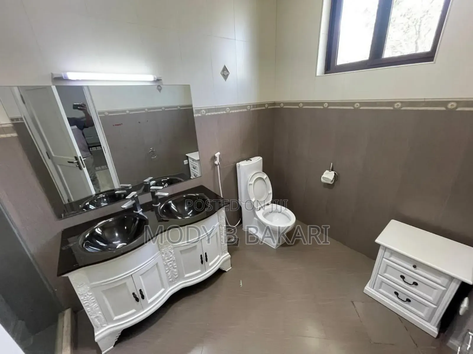 Furnished 4bdrm Villa in Ada Estate for rent in Ada Estate