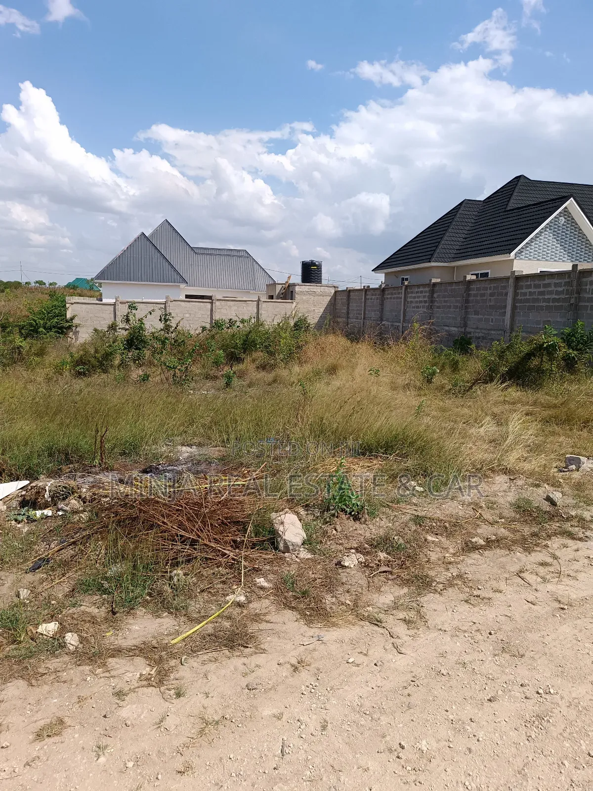 Kiwanja Kinauzwa Mabwepande Mji Mpya in Kinondoni
