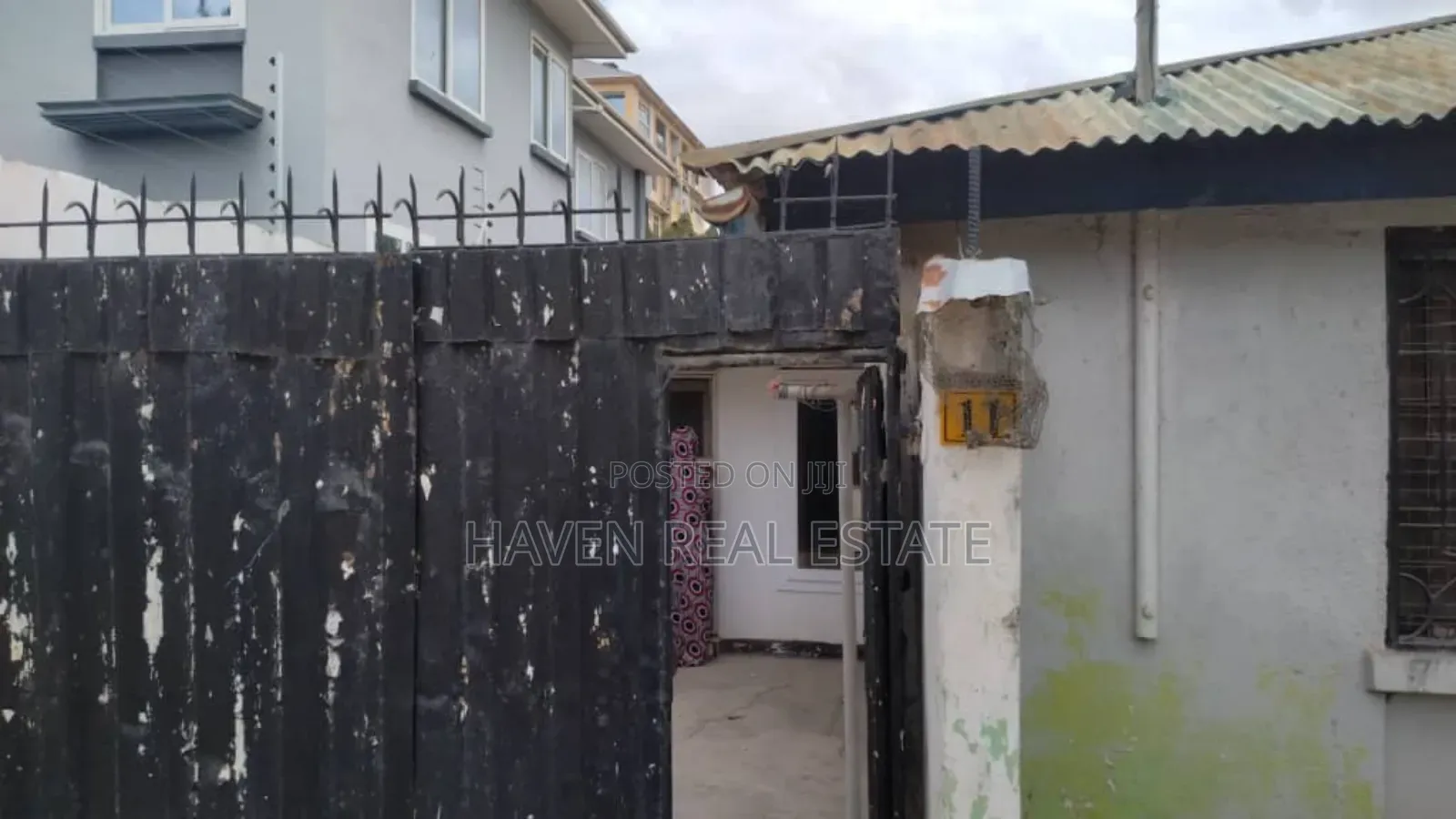 3bdrm House in Msasani for sale in Msasani