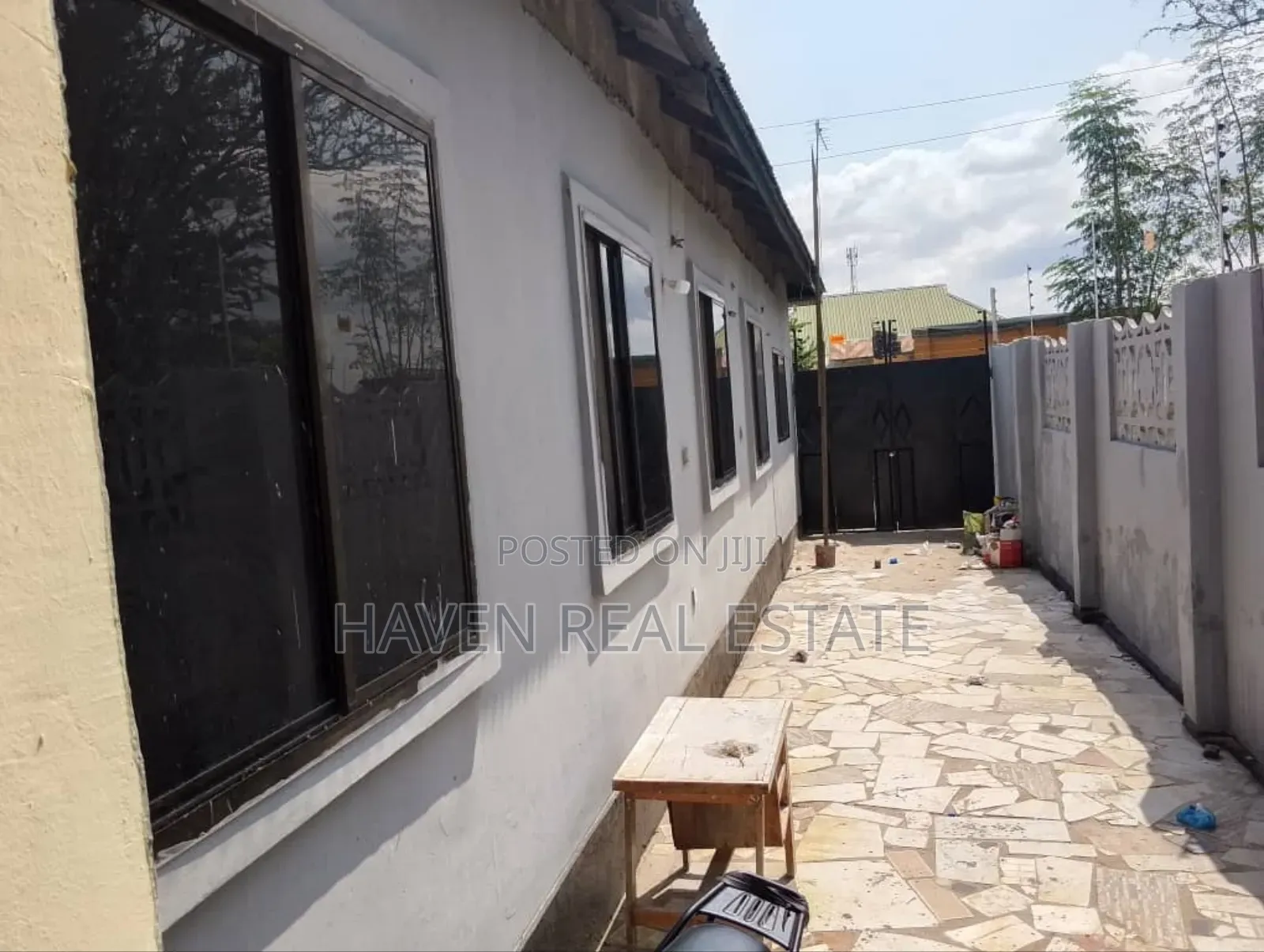 12bdrm House in Mbagala for sale in Mbagala