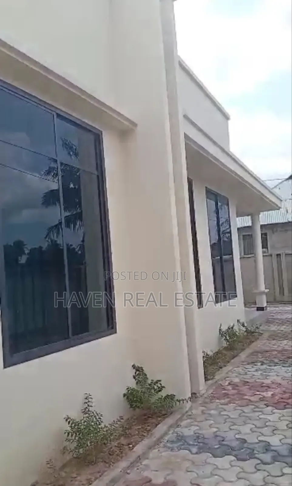 3bdrm House in Goba for sale in Goba