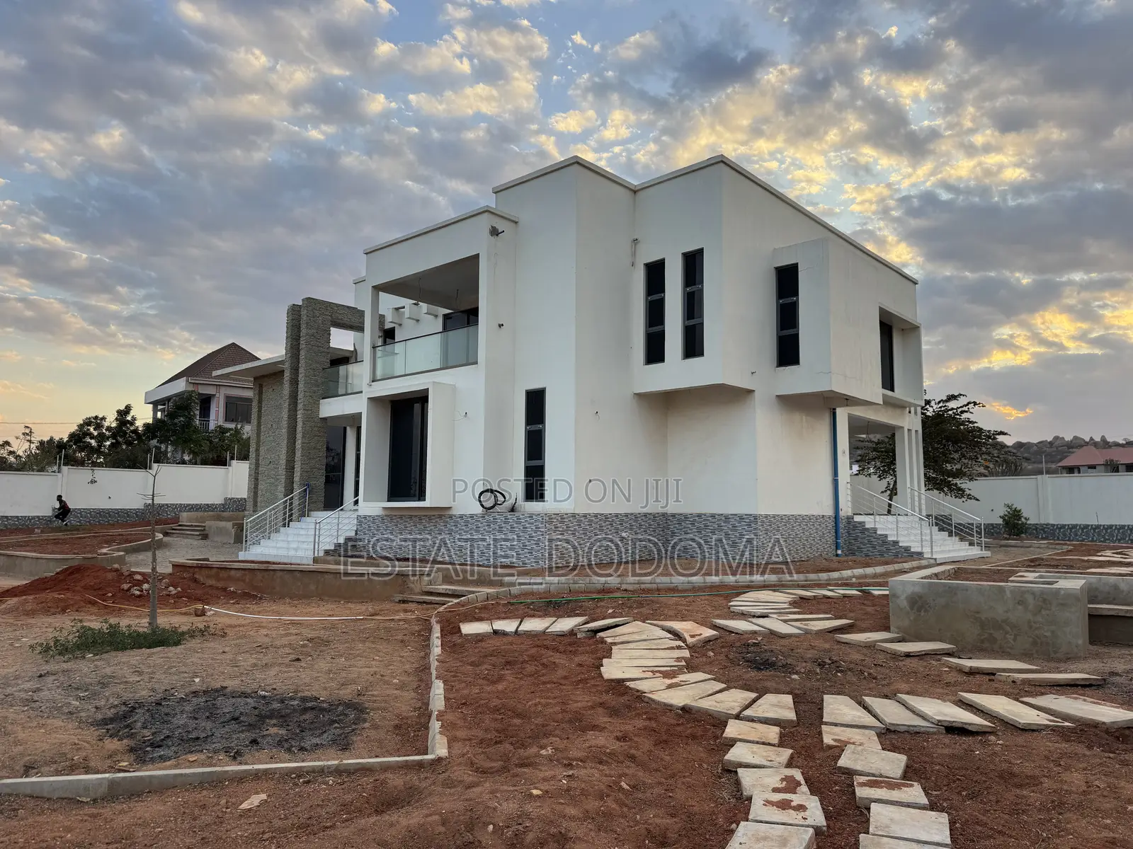 5bdrm Mansion in Iyumbu West for sale in Iyumbu