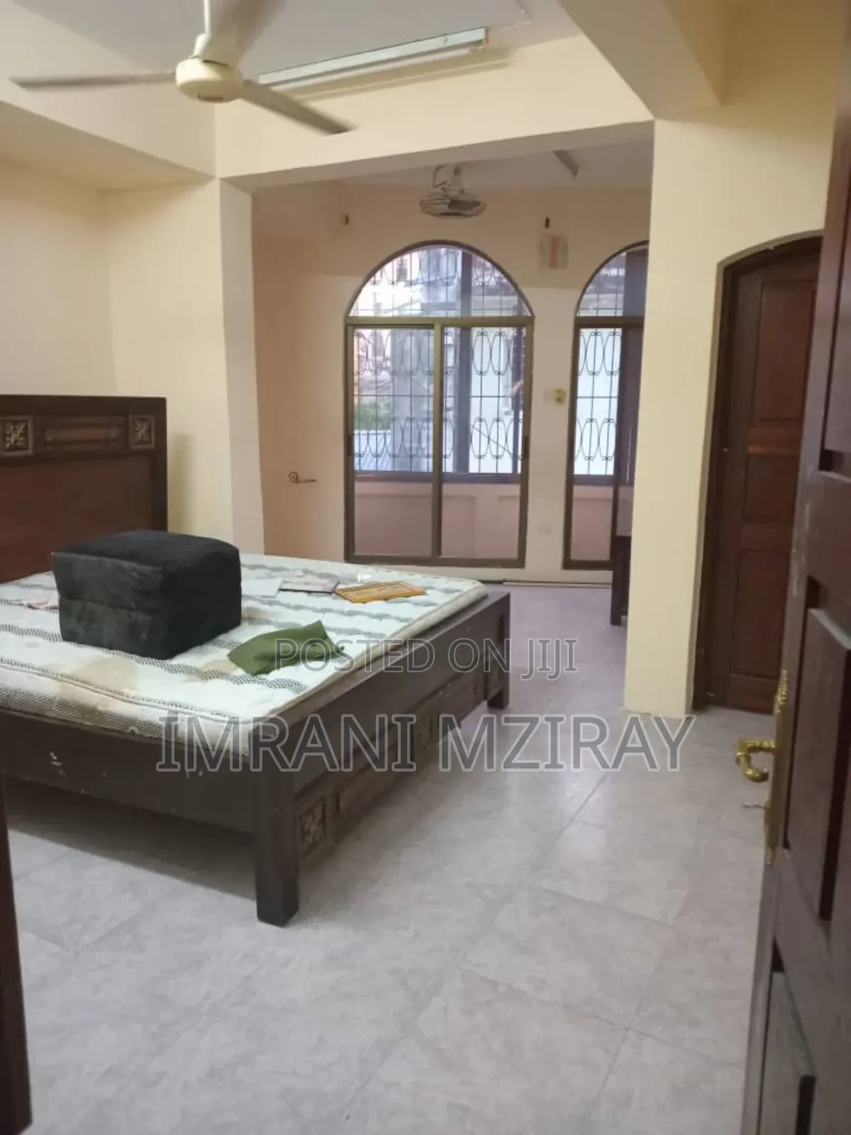 4bdrm Bungalow in Upanga East for sale in Upanga East