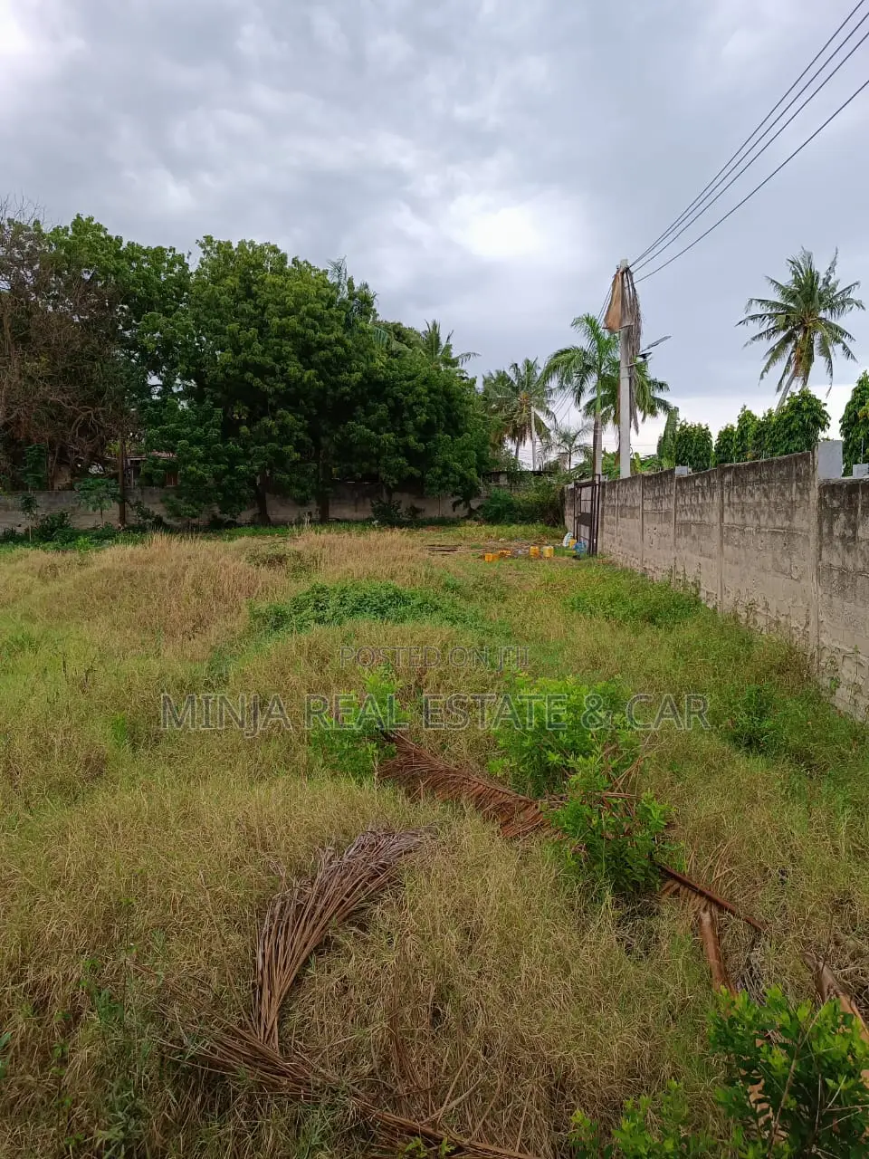 Plot for Sale Bahari Beach in Kunduchi