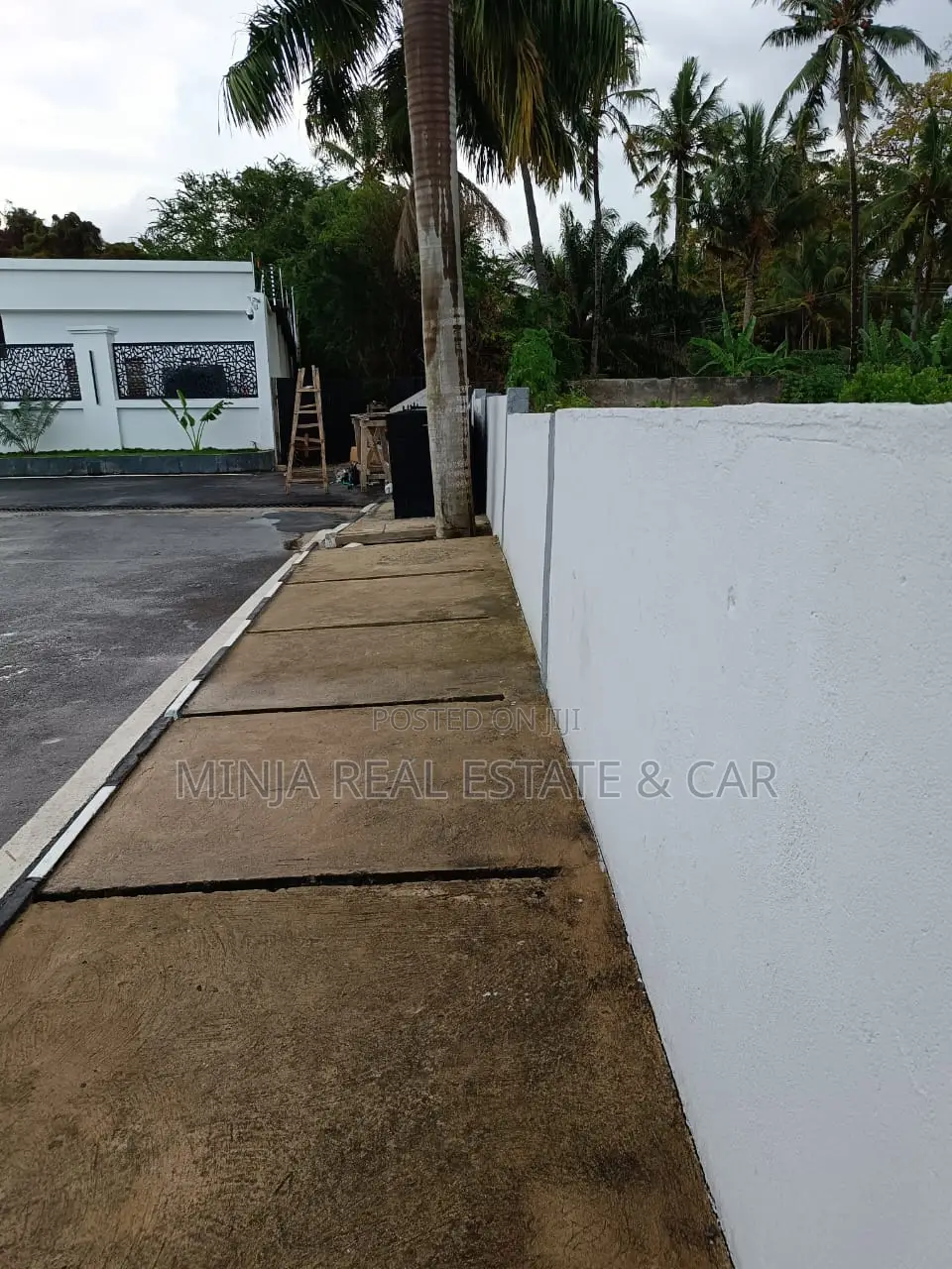 Plot for Sale Bahari Beach in Kunduchi