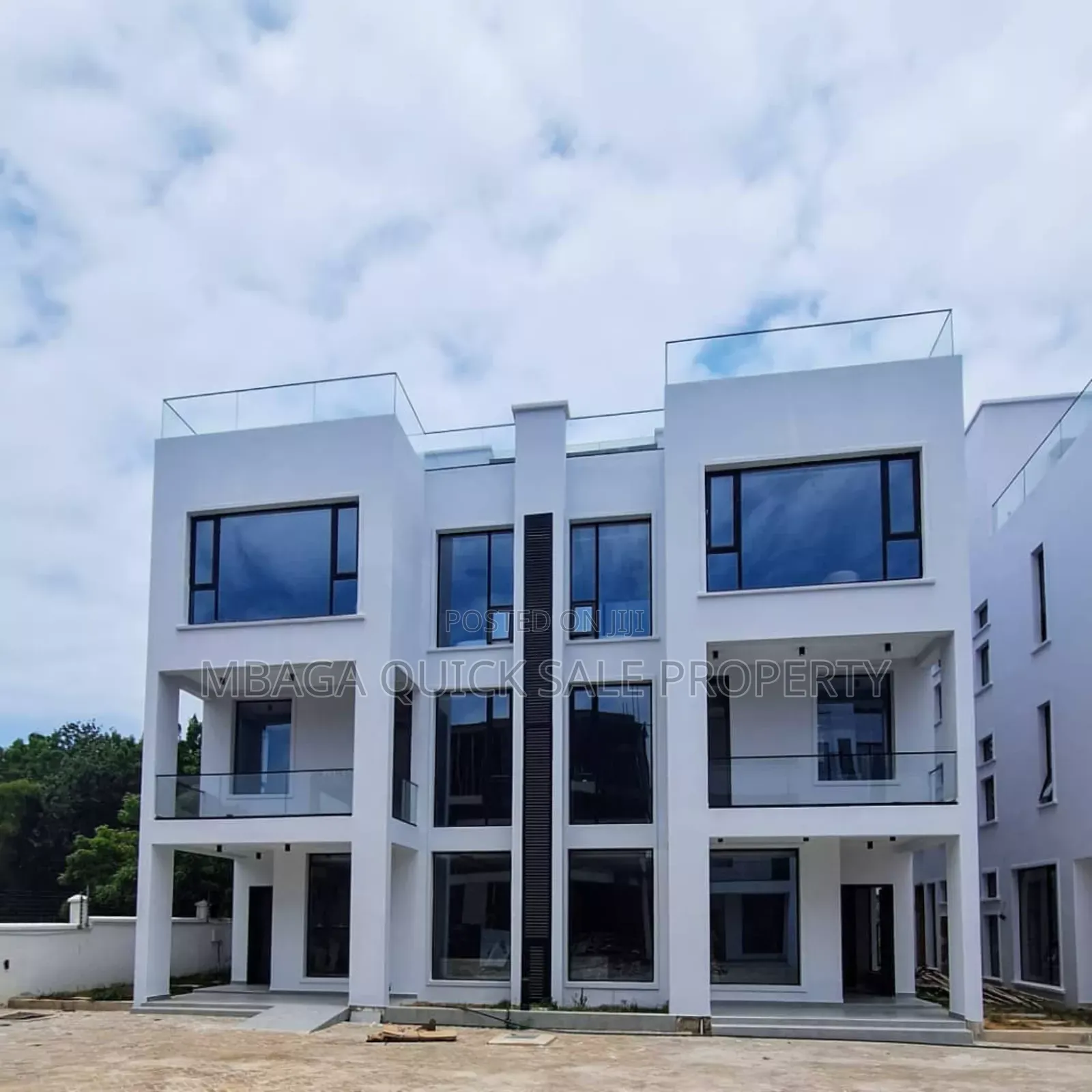 Furnished 4bdrm House in Oyster Bay for sale in Oyster Bay