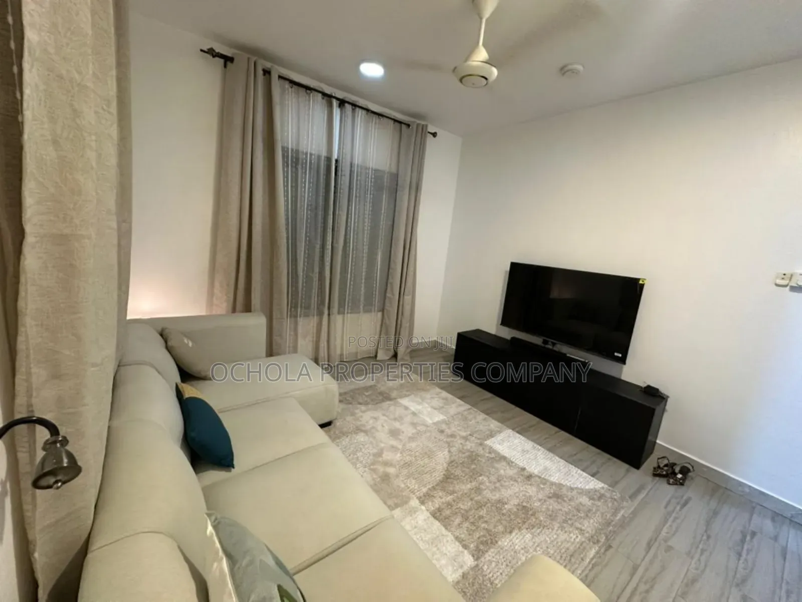 Furnished 1bdrm Apartment in Oyster Bay for rent in Oyster Bay