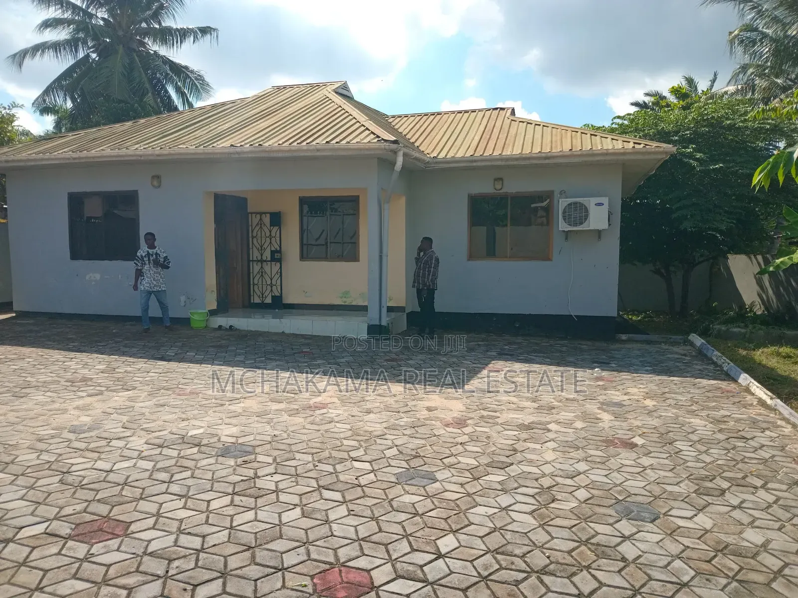3bdrm House in Mchakama, Mbezi Beach for sale in Mbezi Beach