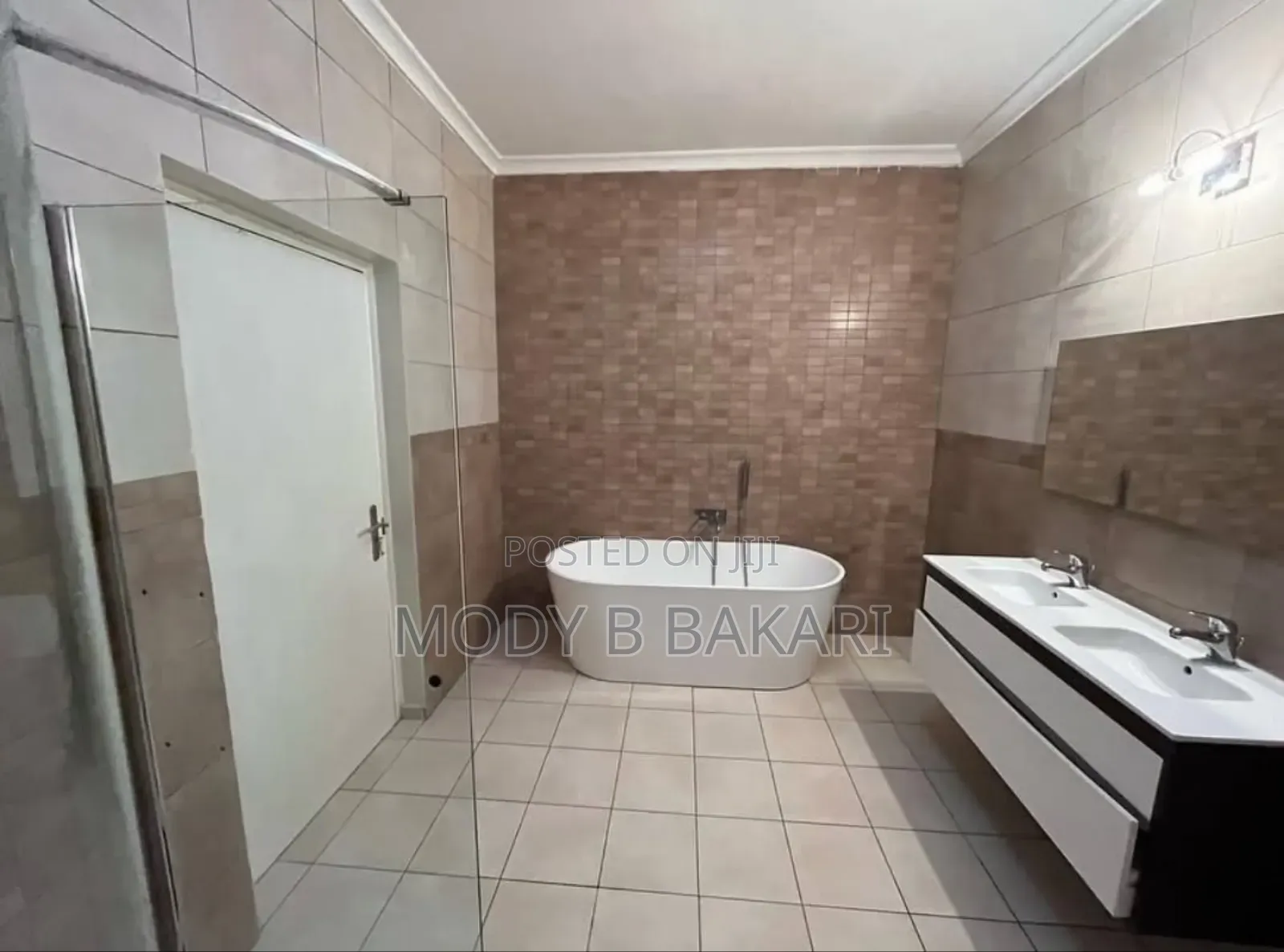 Furnished 4bdrm Villa in Oyster Bay for rent in Oyster Bay