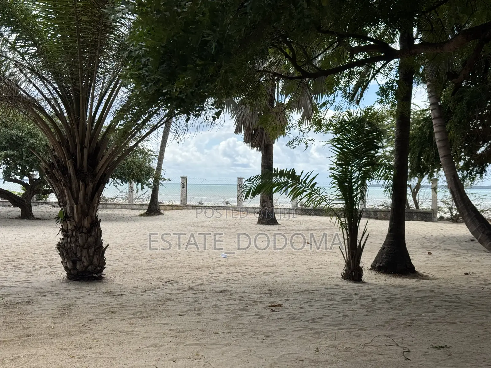 A Prime Plot Available for Sale at Kawe Beach /Msasani Beach in Kawe
