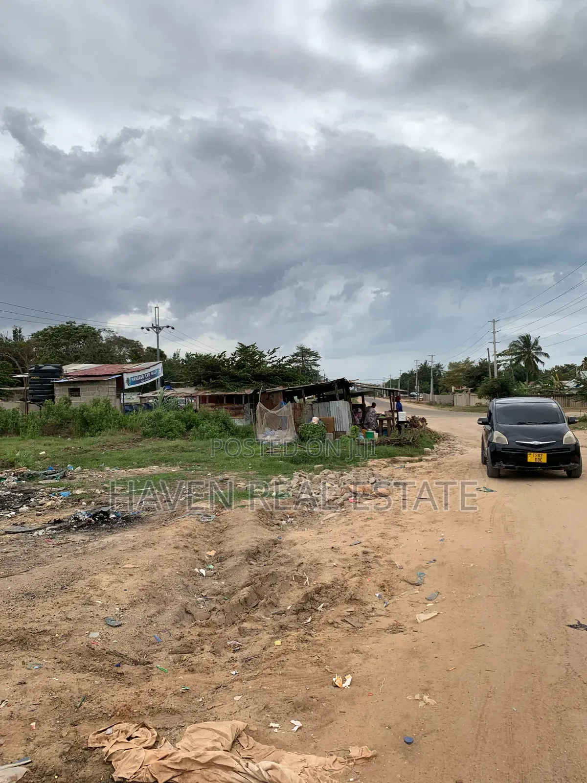 2.5acres Zinauzwa Salasala Iptl in Kinondoni