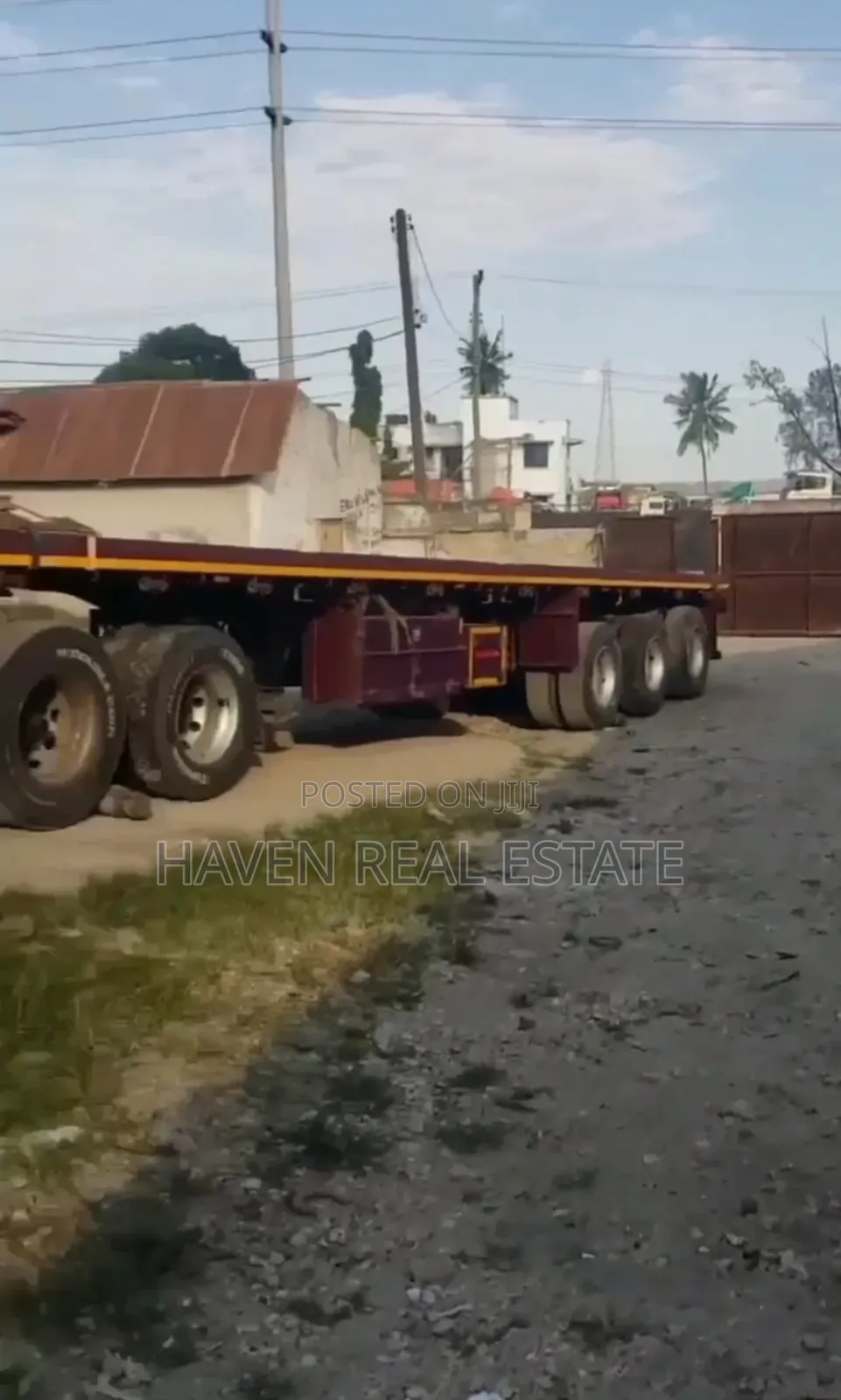 Eneo La Yard Na Godowns Linauzwa Kurasini in Kurasini