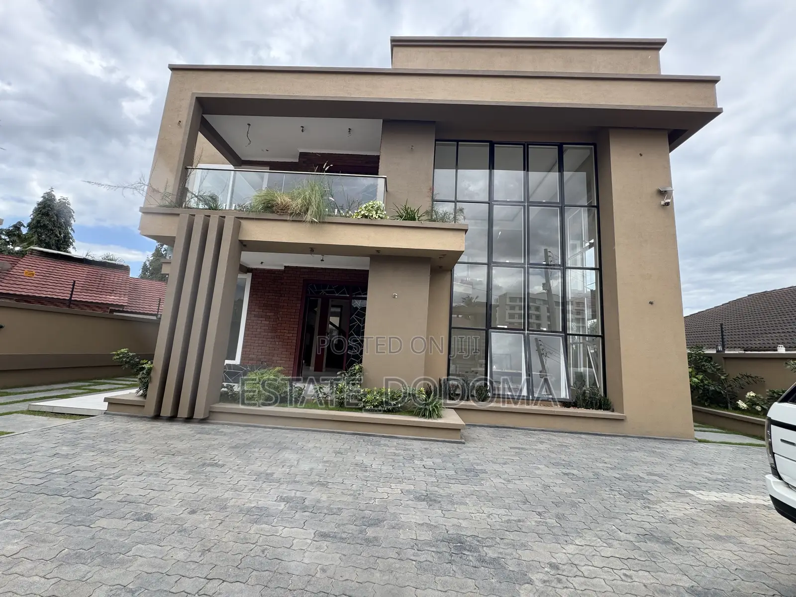 5bdrm Mansion in Mbezi Beach for sale in Mbezi Beach