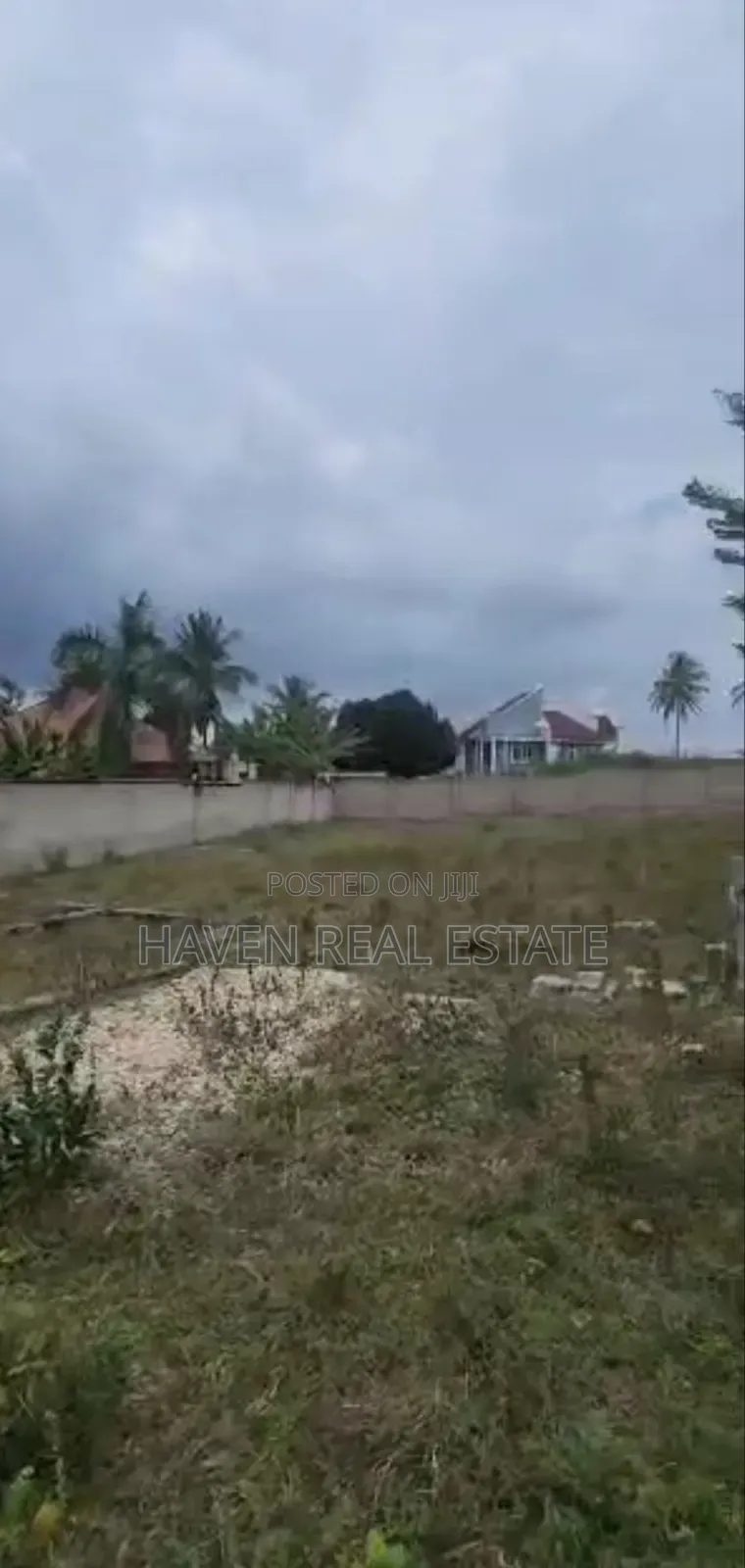 Corner Plot Inauzwa Mivumoni Block 6 in Kinondoni