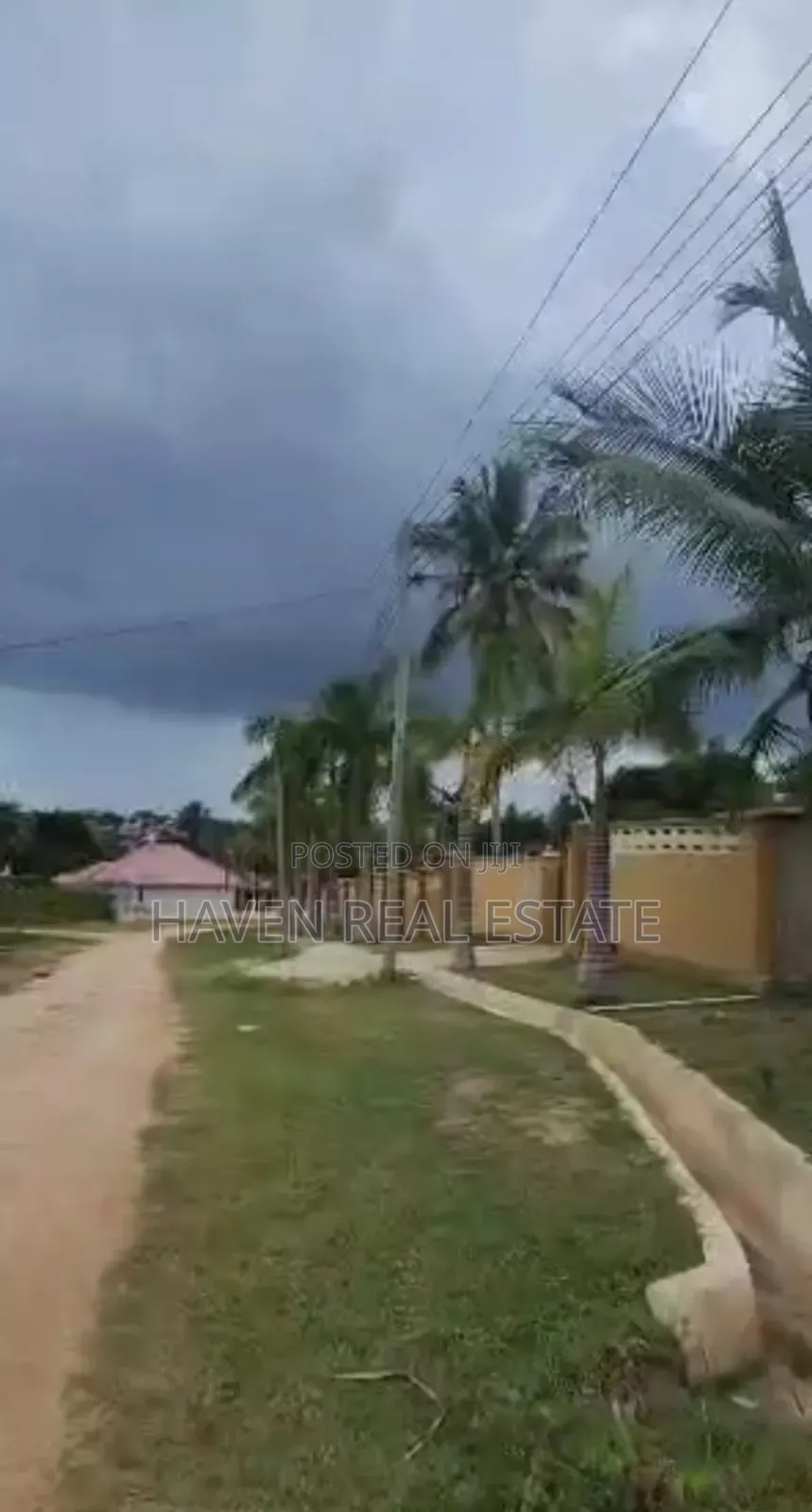 Corner Plot Inauzwa Mivumoni Block 6 in Kinondoni