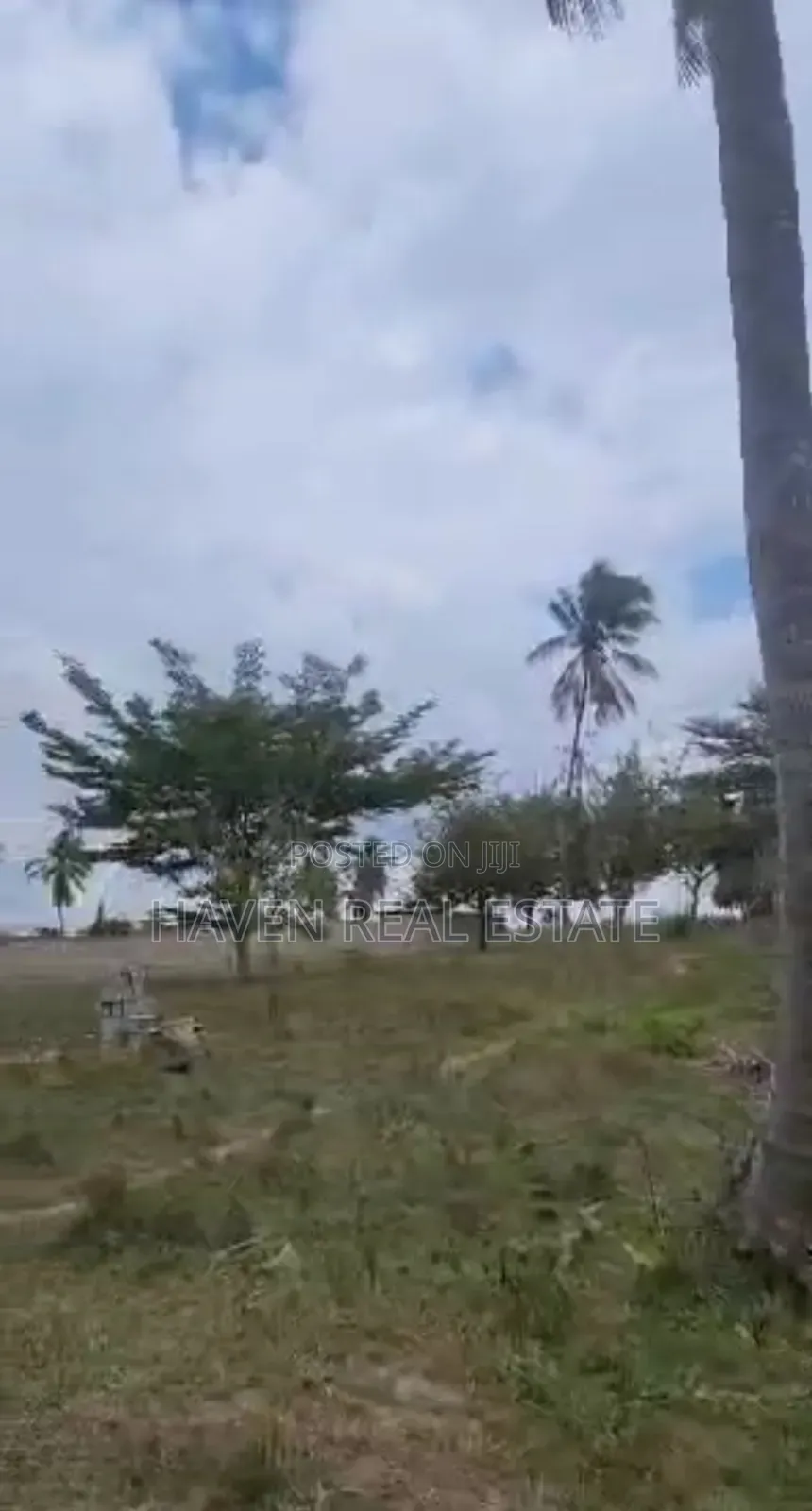 Corner Plot Inauzwa Mivumoni Block 6 in Kinondoni