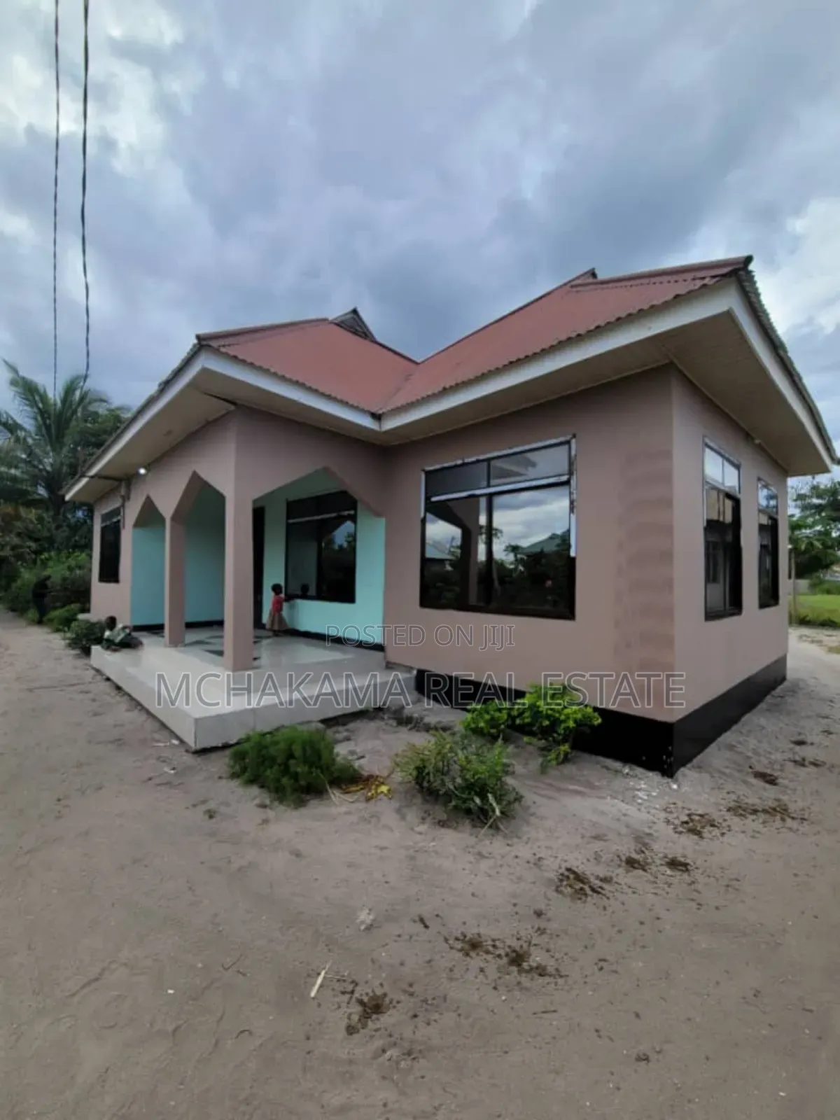 3bdrm House in Mchakama, Msongola for sale in Msongola