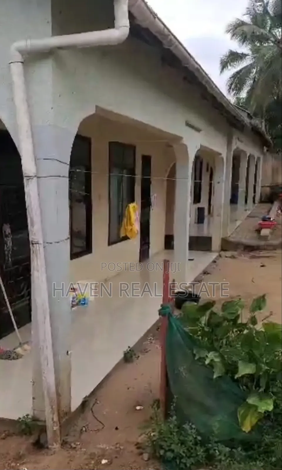 Furnished 10bdrm House in Mbezi for sale in Mbezi