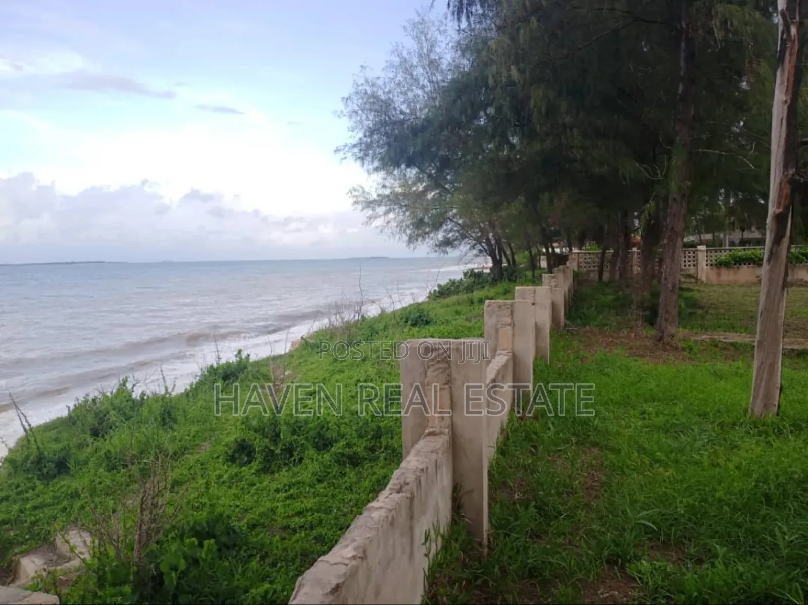 20bdrm House in Kunduchi for sale in Kunduchi