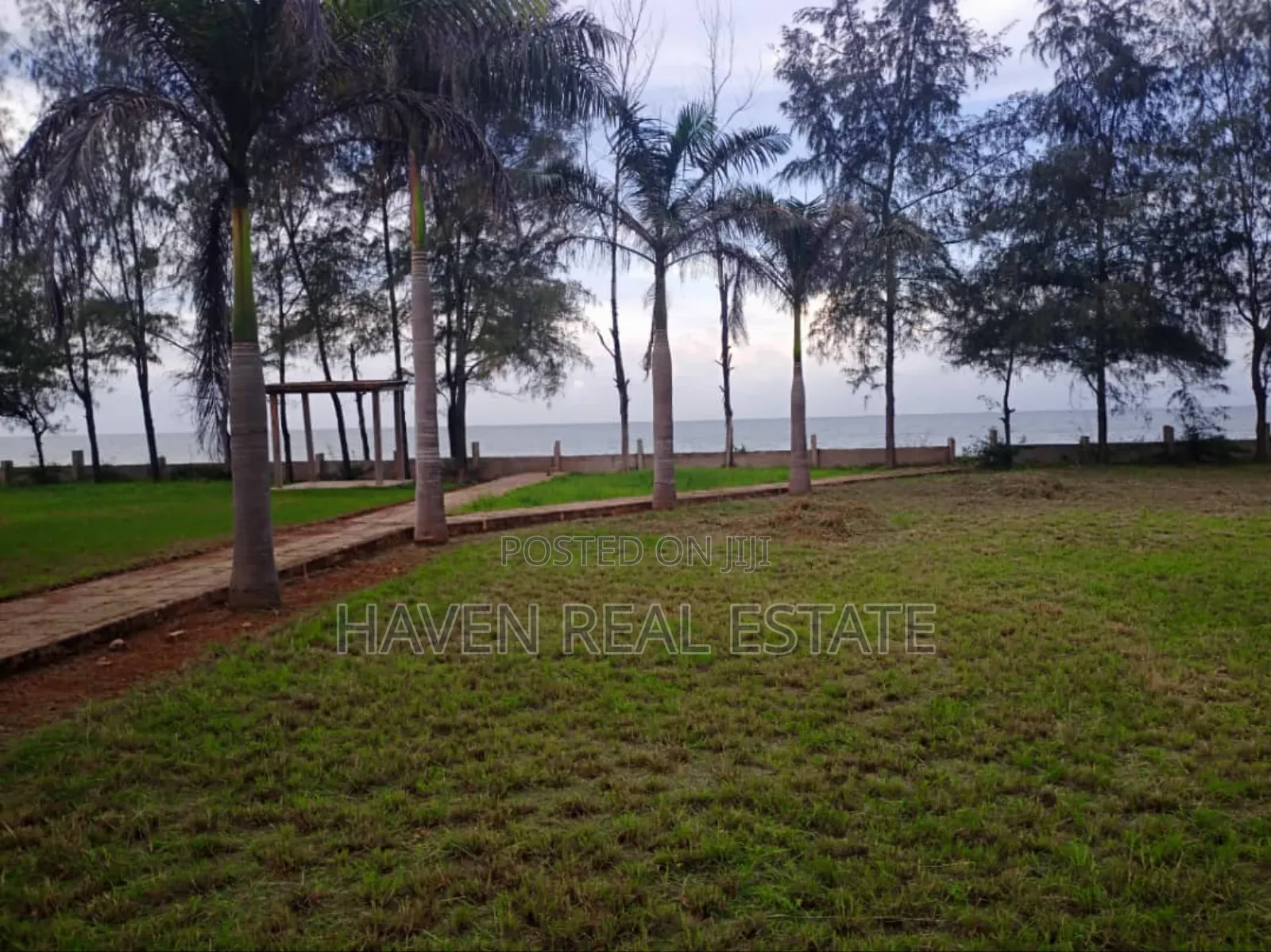 20bdrm House in Kunduchi for sale in Kunduchi