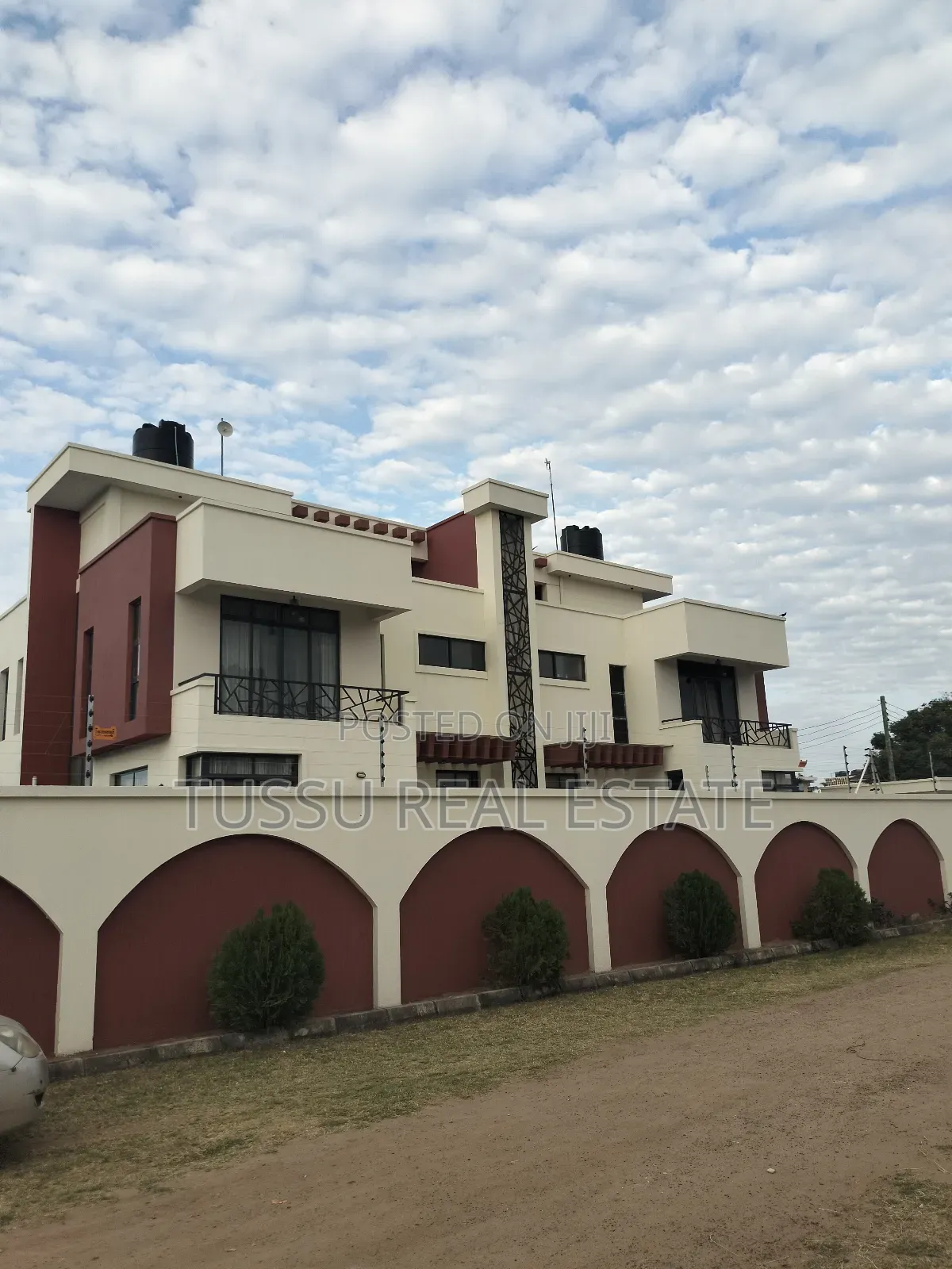 4bdrm House in Mbezibeach, Kinondoni for rent in Kinondoni