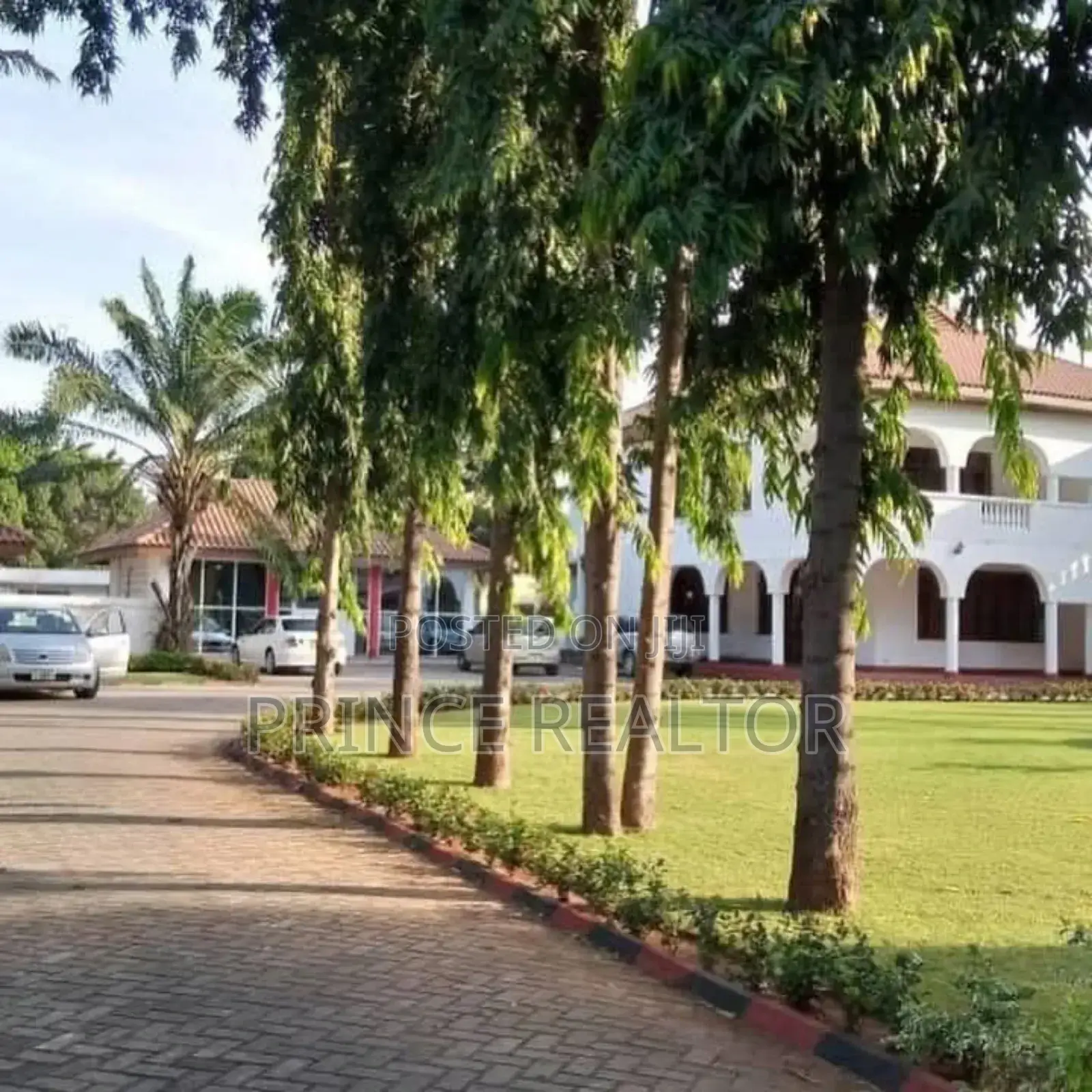 4bdrm Maisonette in Msasani Beach, Kinondoni for sale in Kinondoni