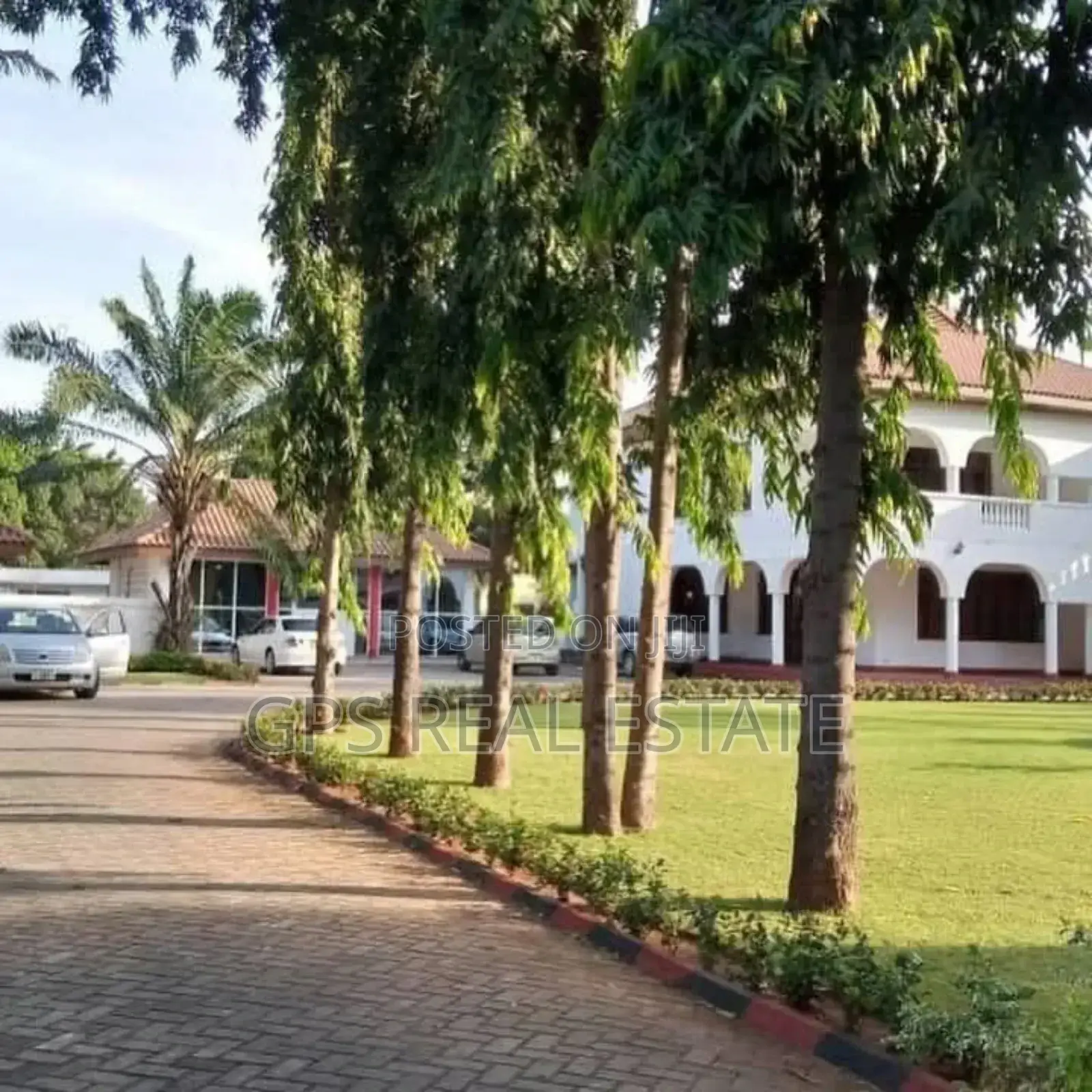 4bdrm Maisonette in Msasani Beach, Kinondoni for sale in Kinondoni