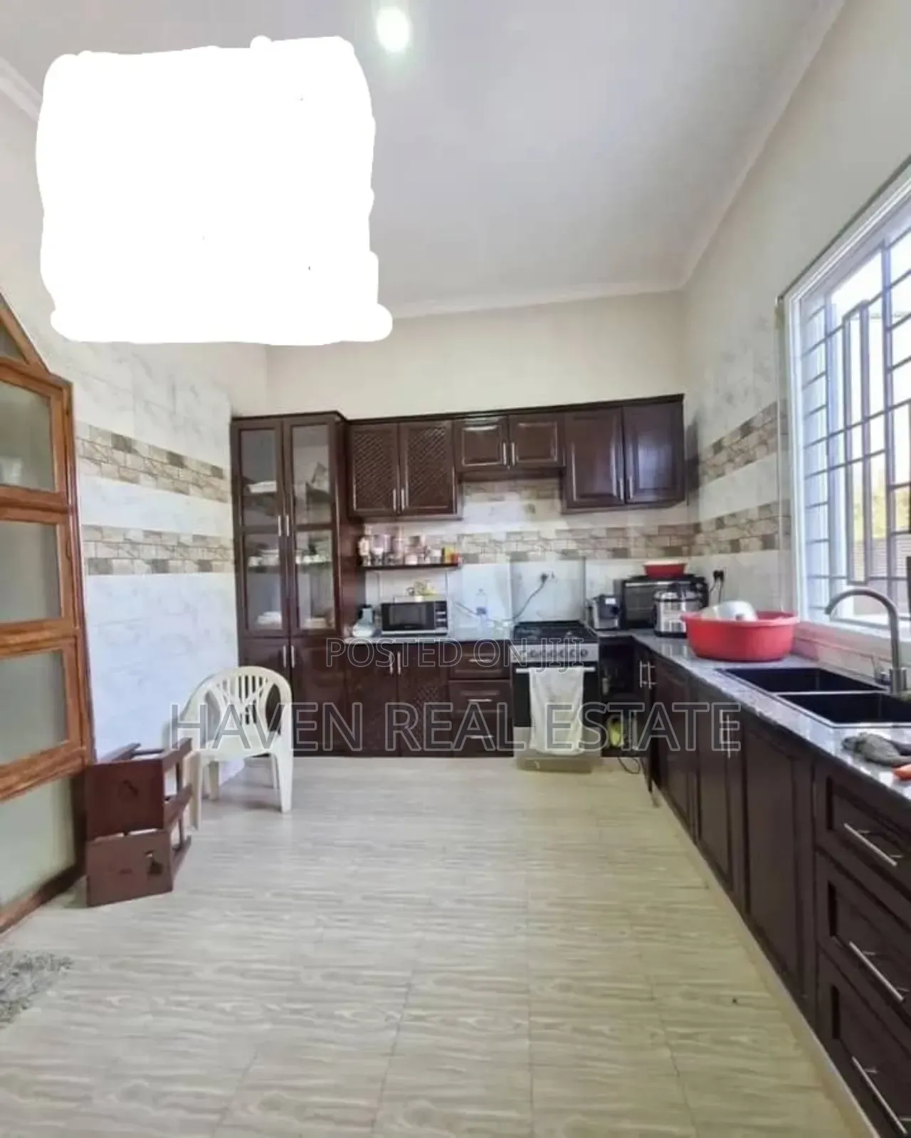 7bdrm House in Mikocheni for sale in Mikocheni