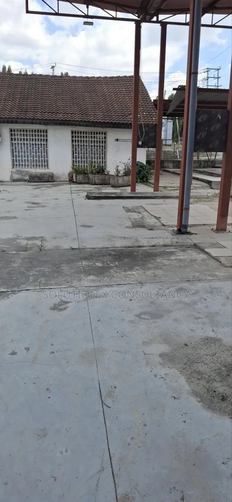 Showroom for Rent at Nyerere Road in Temeke