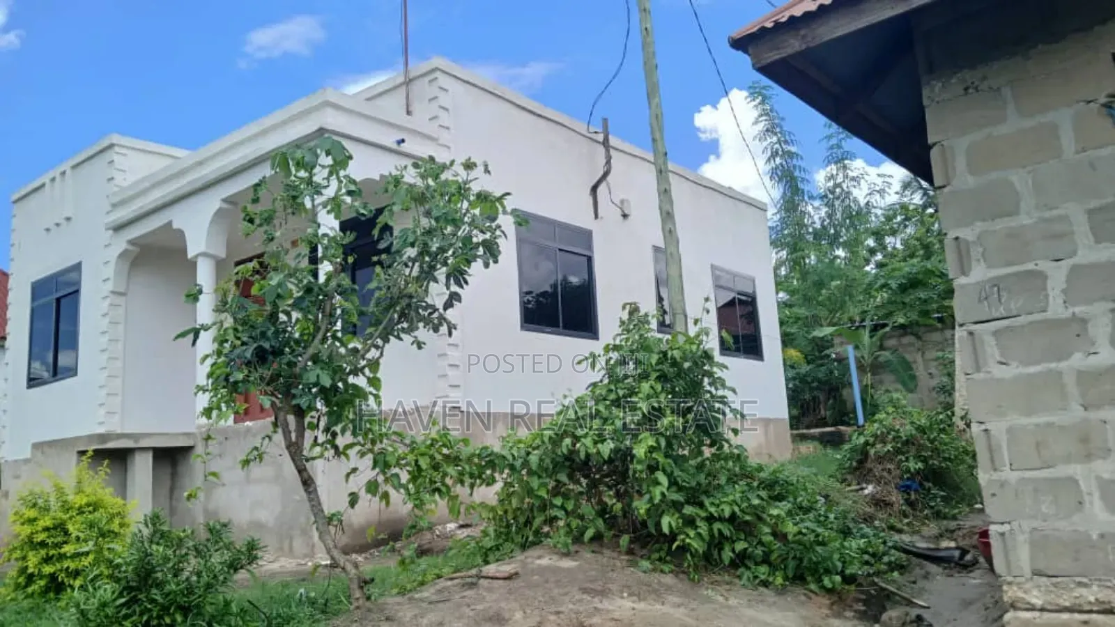 3bdrm House in Mbezi for sale in Mbezi