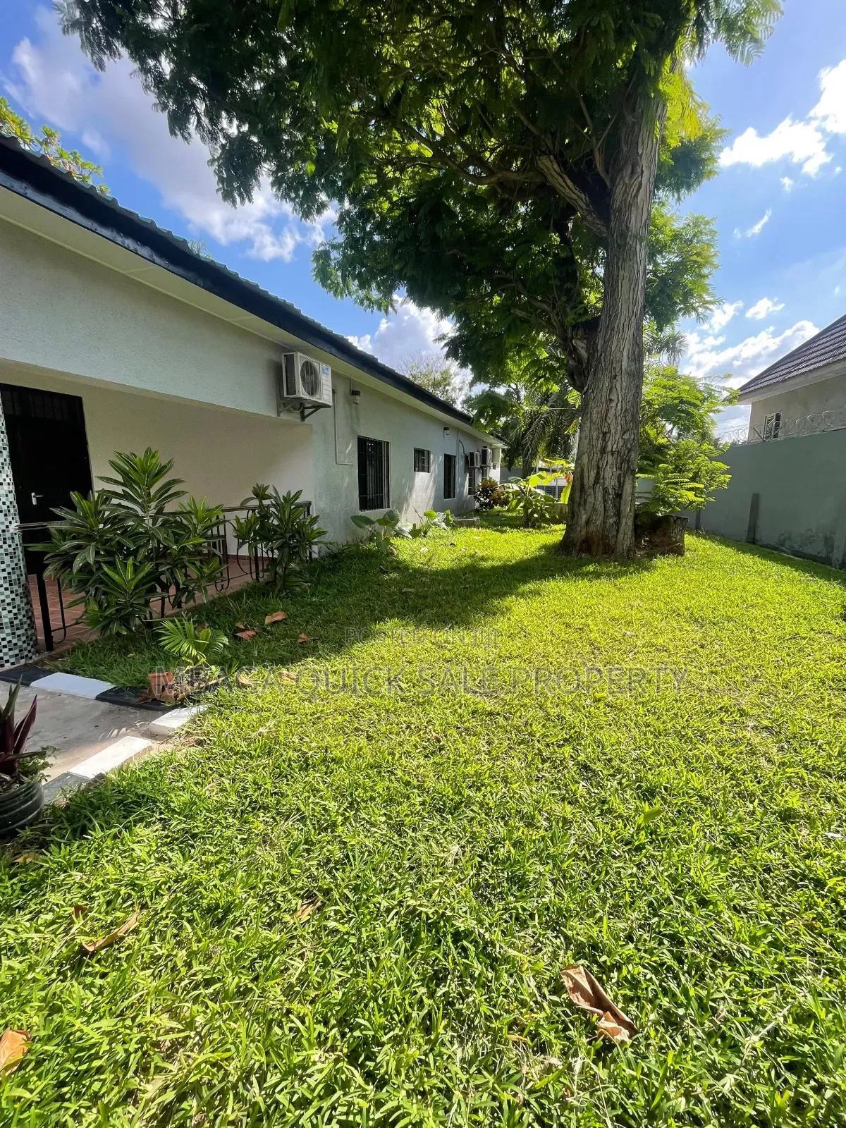 3bdrm House in Regent Estate, Kinondoni for rent in Kinondoni