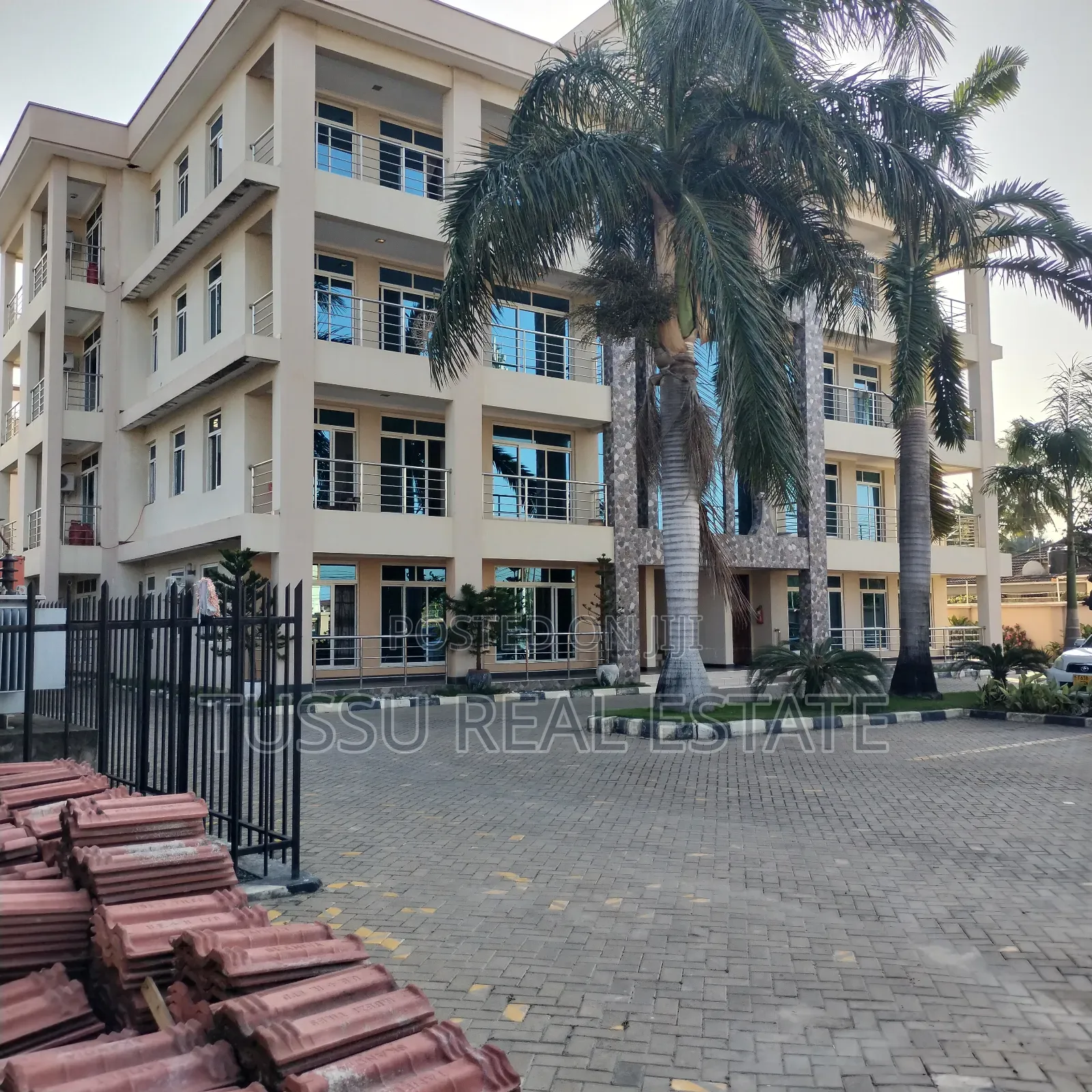 3bdrm Apartment in Mbezi Beach, Kinondoni for sale in Kinondoni