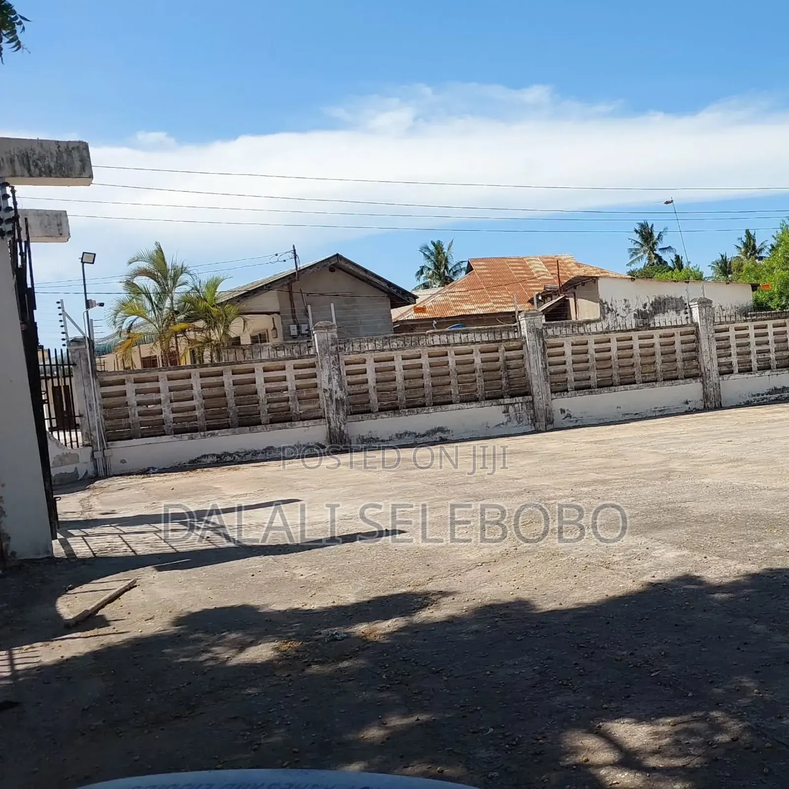 Hall With Yard and Office Tu at Mbez Beach Makonde in Mbezi Beach