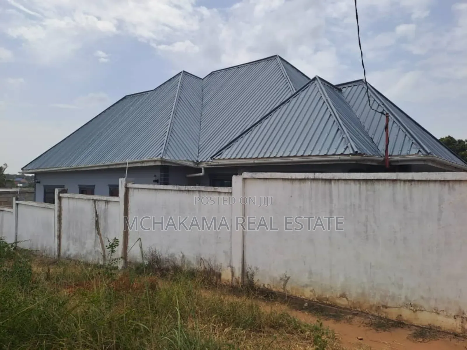 3bdrm House in Mchakama Real Estate, Mbezi for sale in Mbezi