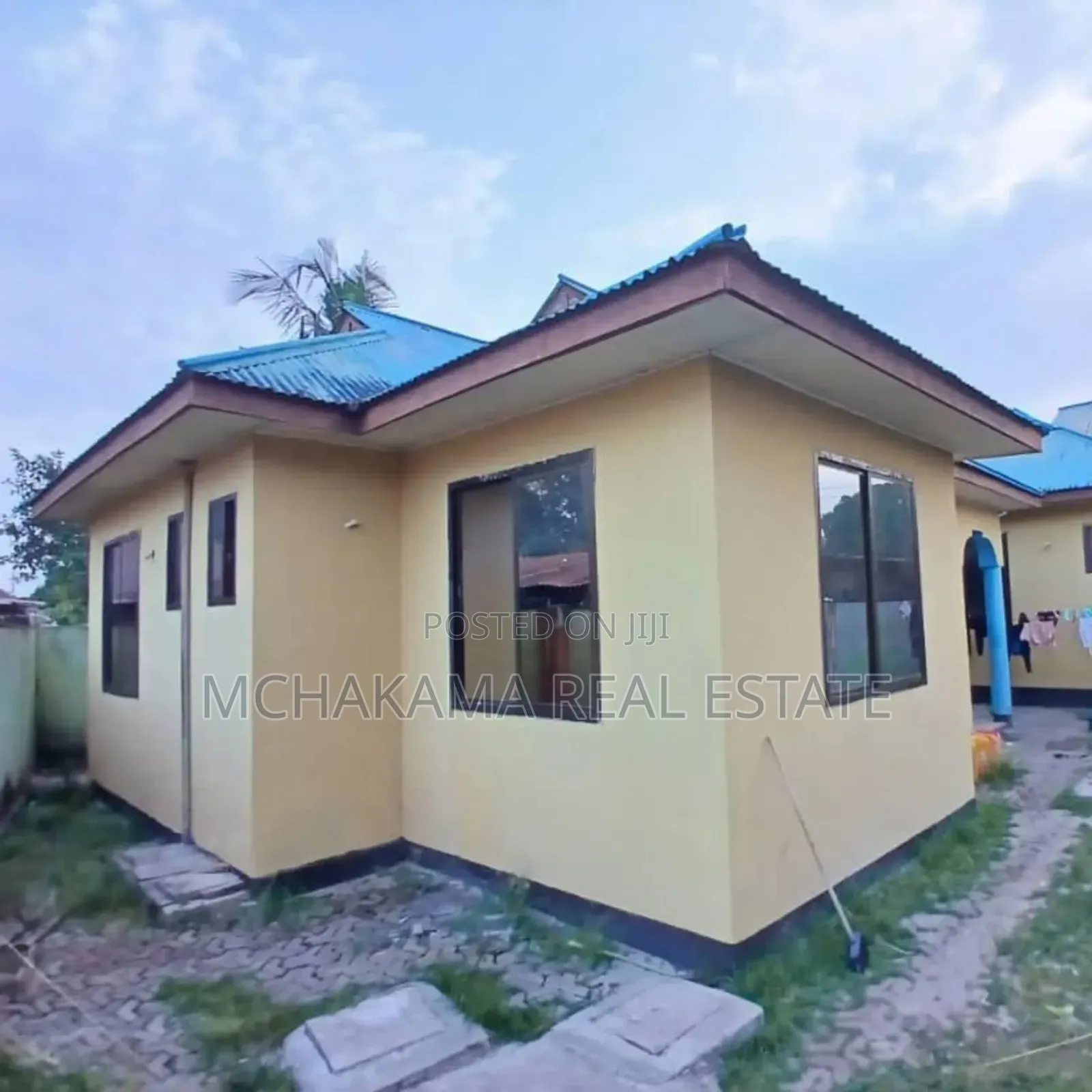 5bdrm House in Mchakama Real Estate, Ukonga for sale in Ukonga