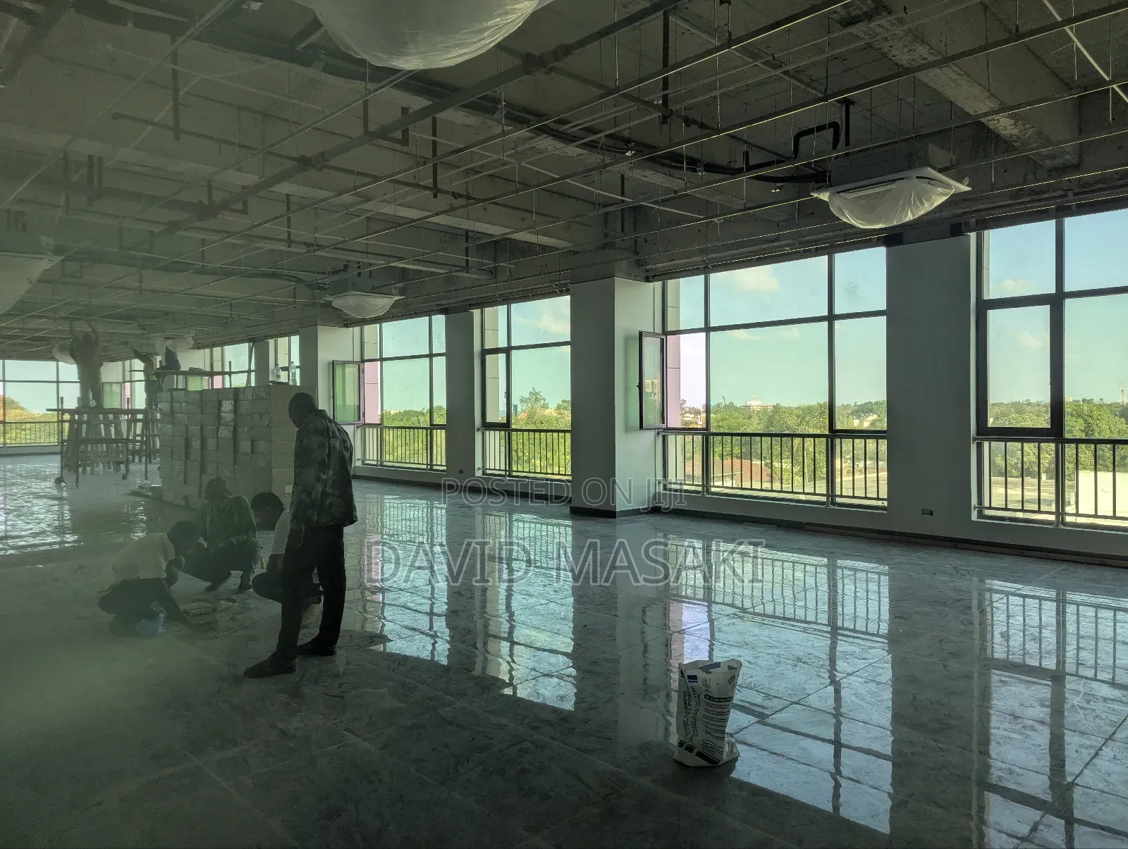 7th Floor, 190 Sq M Office for Rent in the Peninsula in Oyster Bay