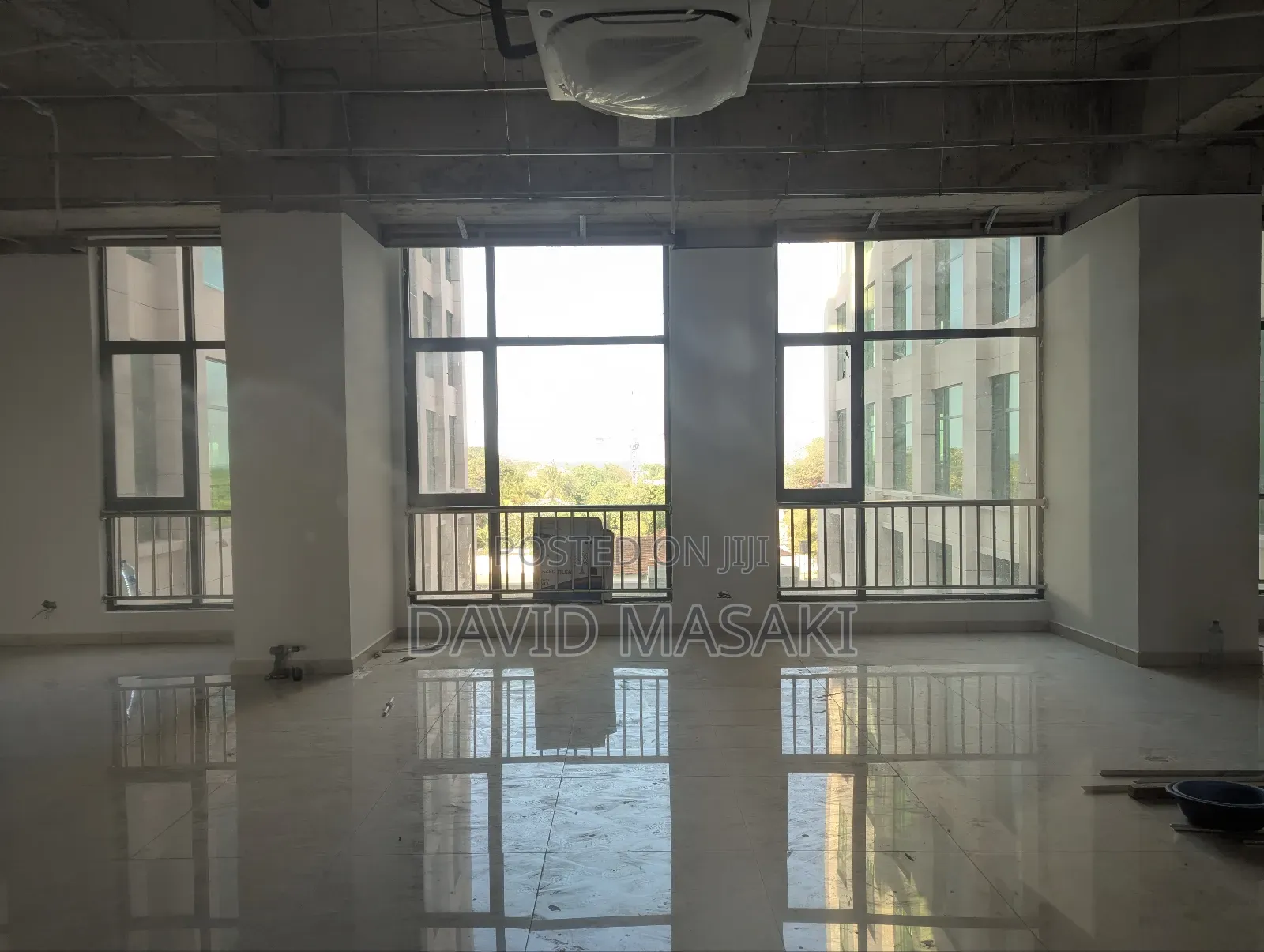 7th Floor, 190 Sq M Office for Rent in the Peninsula in Oyster Bay