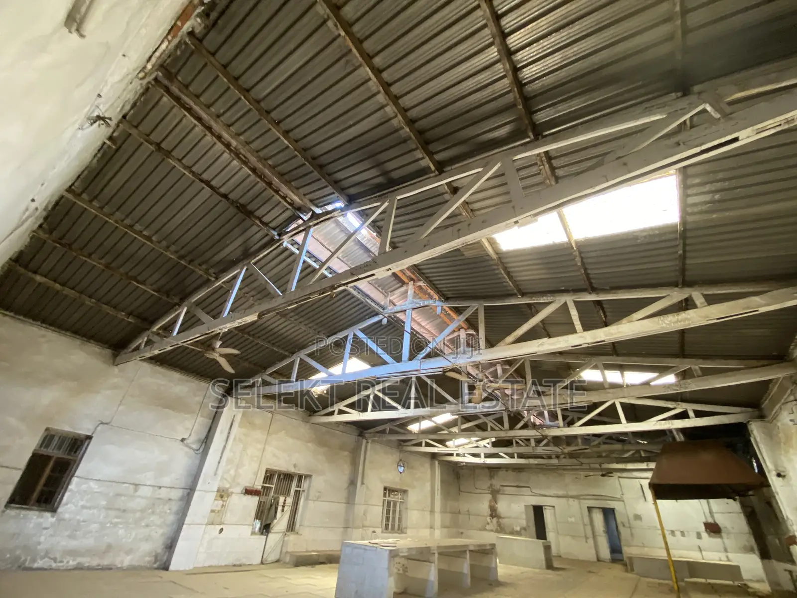 1589sqm Prime Warehouse at Ipogolo, Iringa Region for Sale in Ipogolo