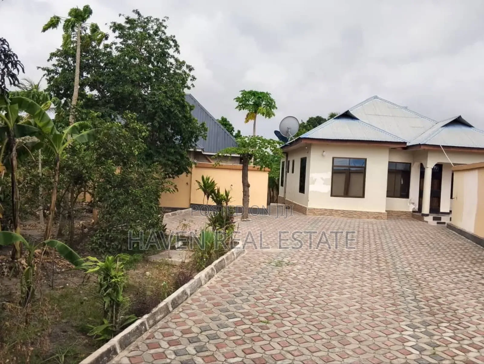 3bdrm House in Goba for sale in Goba