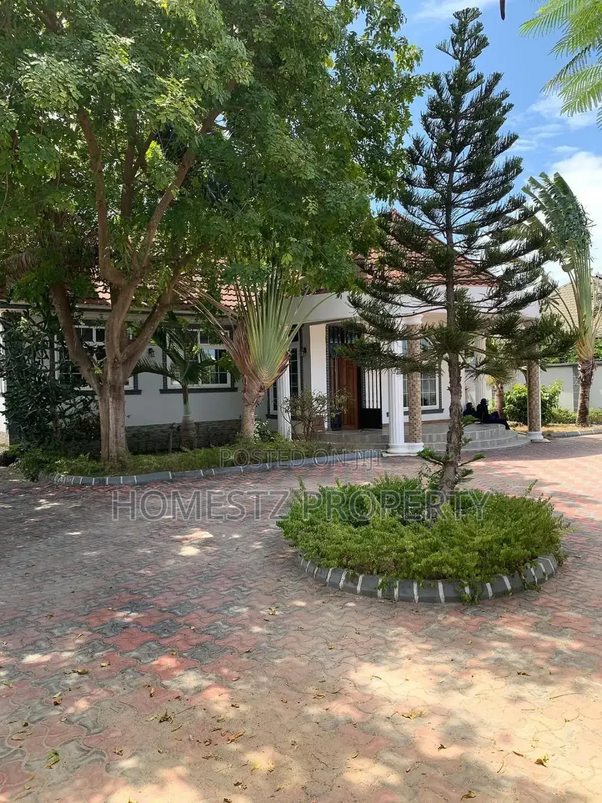 3bdrm House in Mbweni, Kinondoni for sale in Kinondoni
