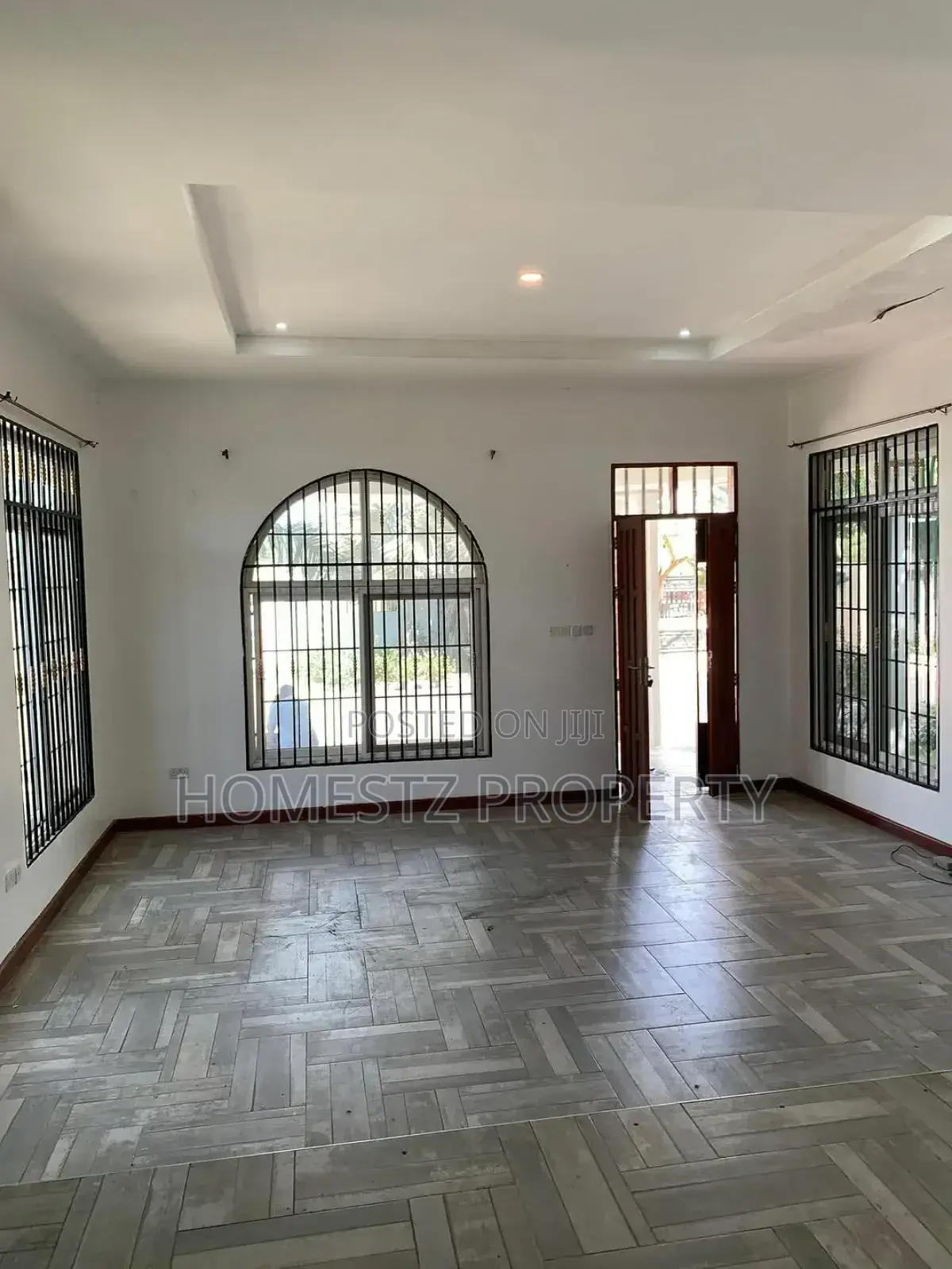 3bdrm House in Mbweni, Kinondoni for sale in Kinondoni