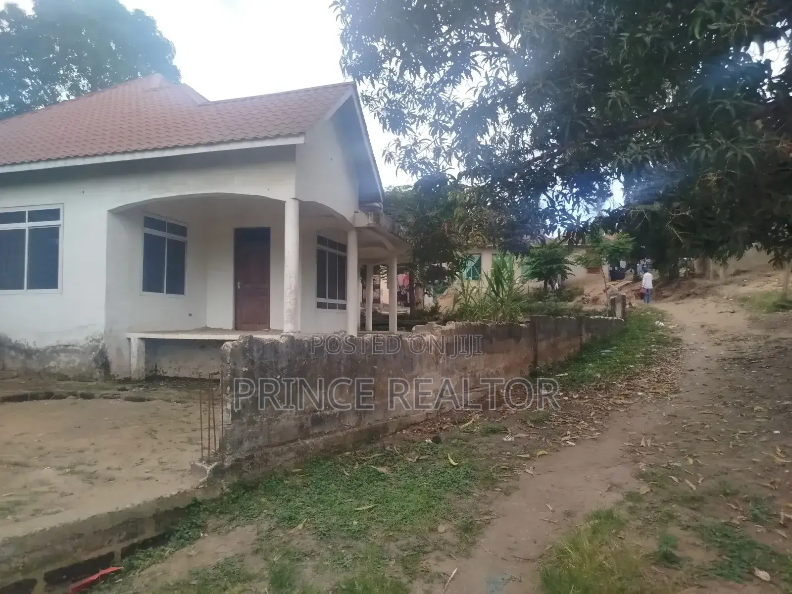 3bdrm House in Mbezi Mwisho, Kinondoni for sale in Kinondoni