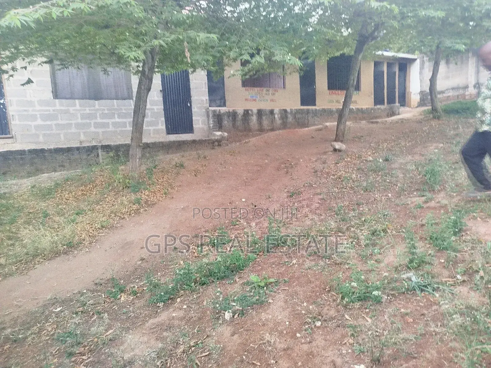 4bdrm Apartment in Mbezi Mwisho, Kinondoni for sale in Kinondoni