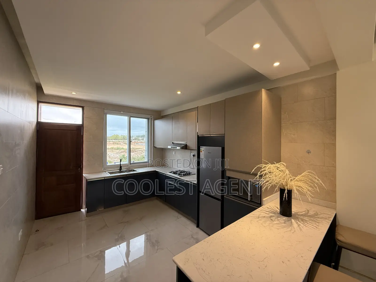 Furnished 2bdrm Apartment in Coolest Estate, Msasani for rent in Msasani