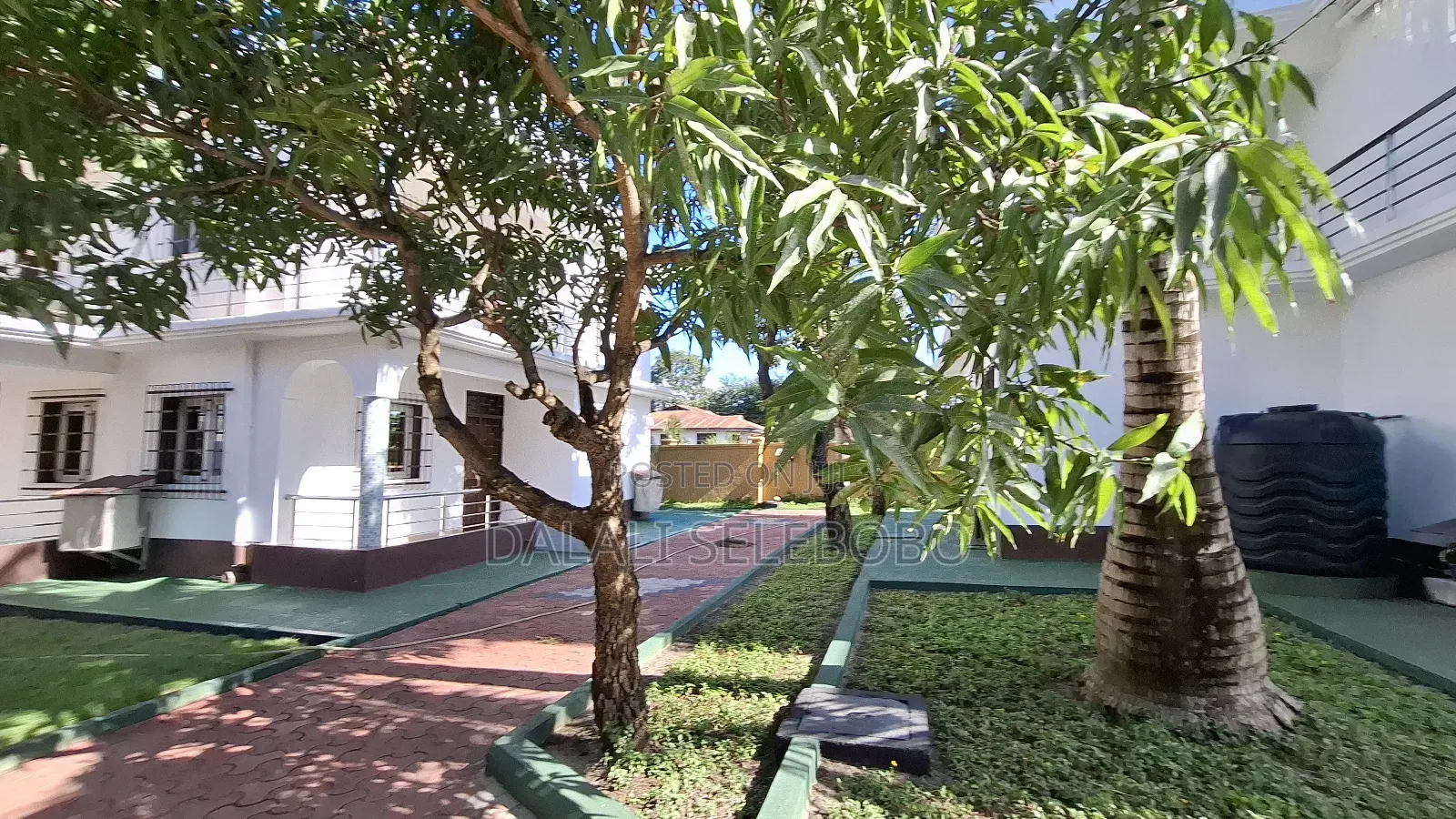 16bdrm Villa in Mbez Beach Afrikana for rent in Mbezi Beach