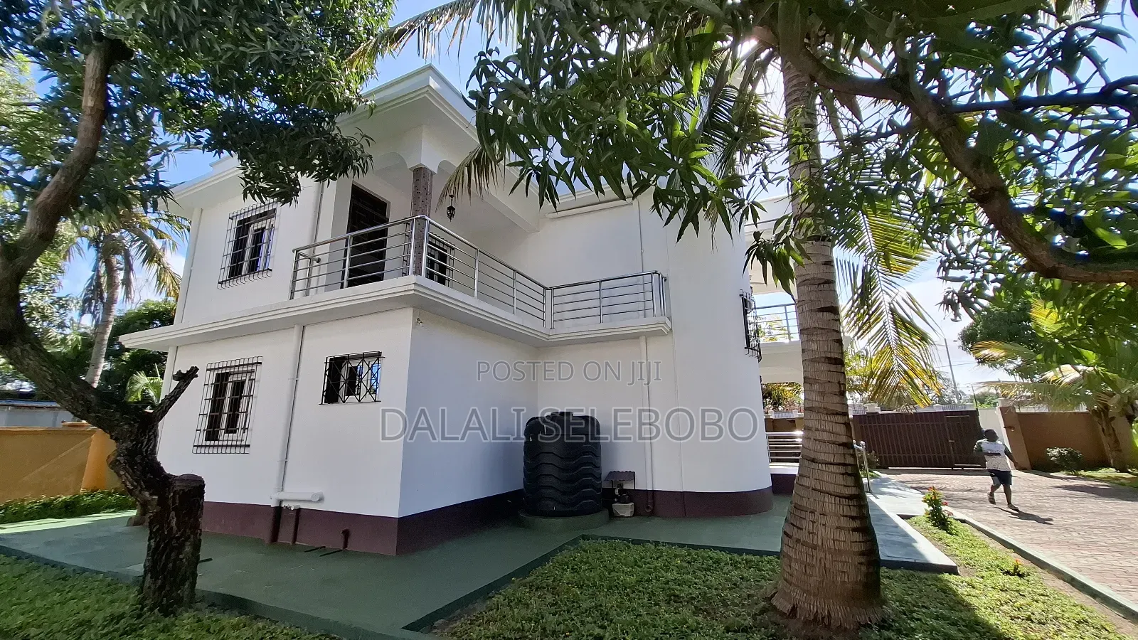 16bdrm Villa in Mbez Beach Afrikana for rent in Mbezi Beach