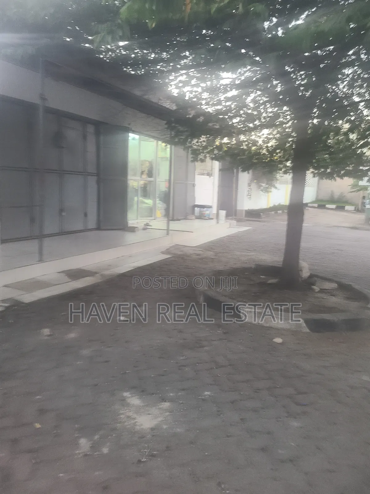 6bdrm House in Kinondoni for sale in Kinondoni