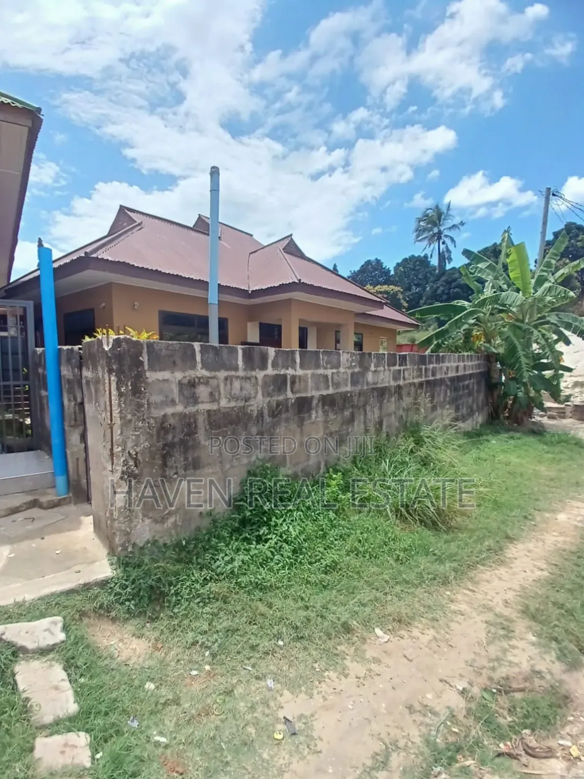 3bdrm House in Goba for sale in Goba