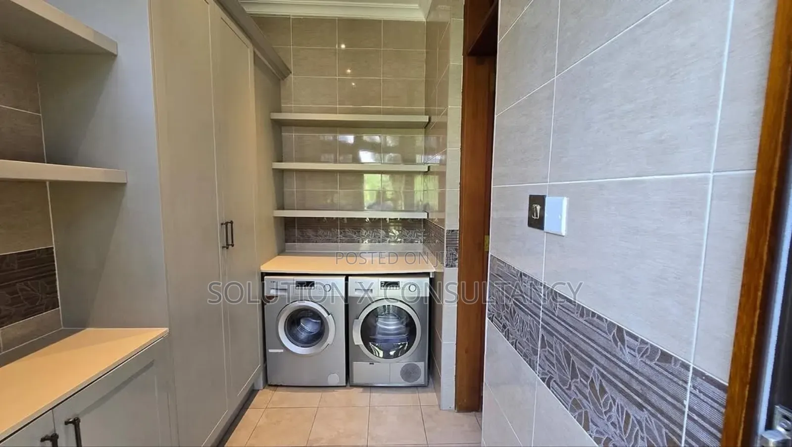 Furnished 4bdrm Villa in Kunduchi for rent in Kunduchi