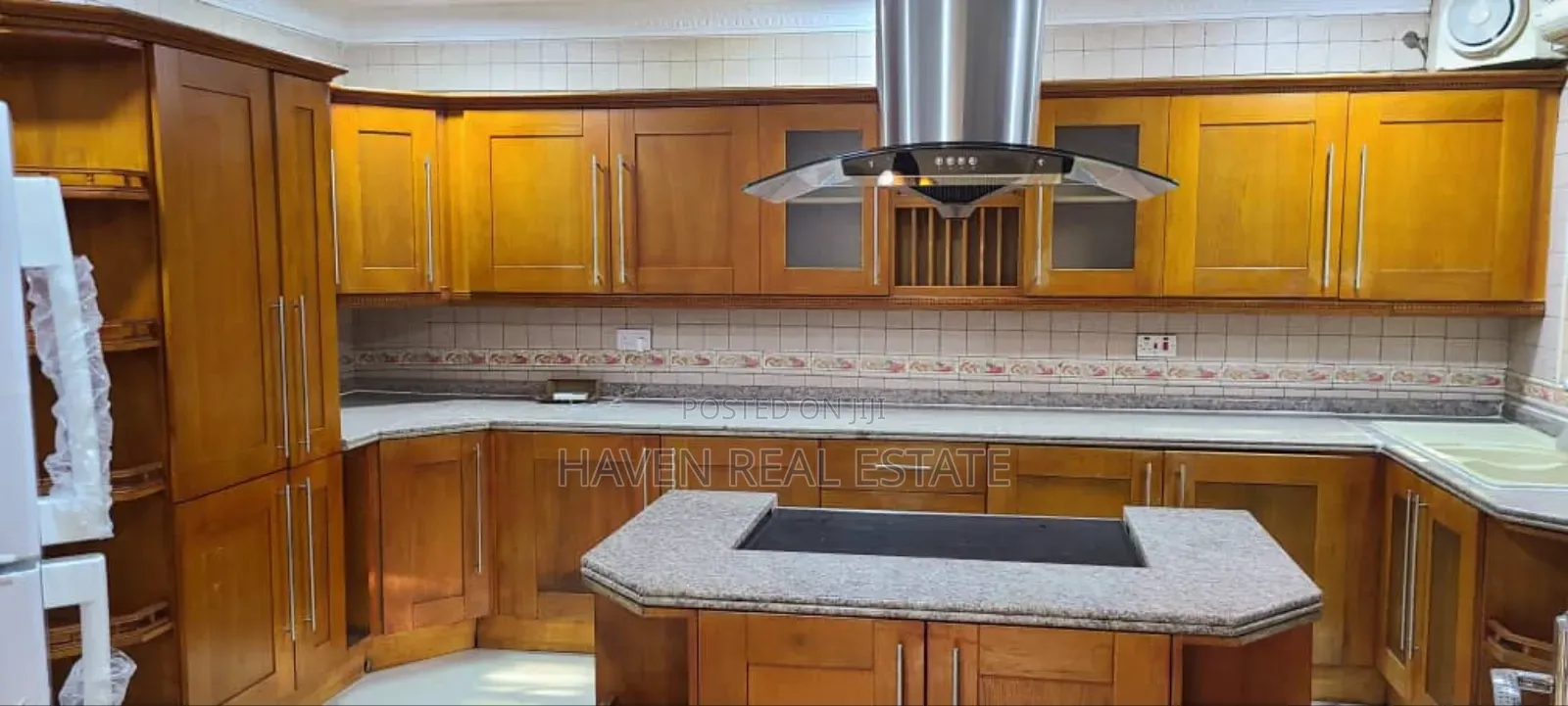 Furnished 5bdrm Villa in Msasani for rent in Msasani